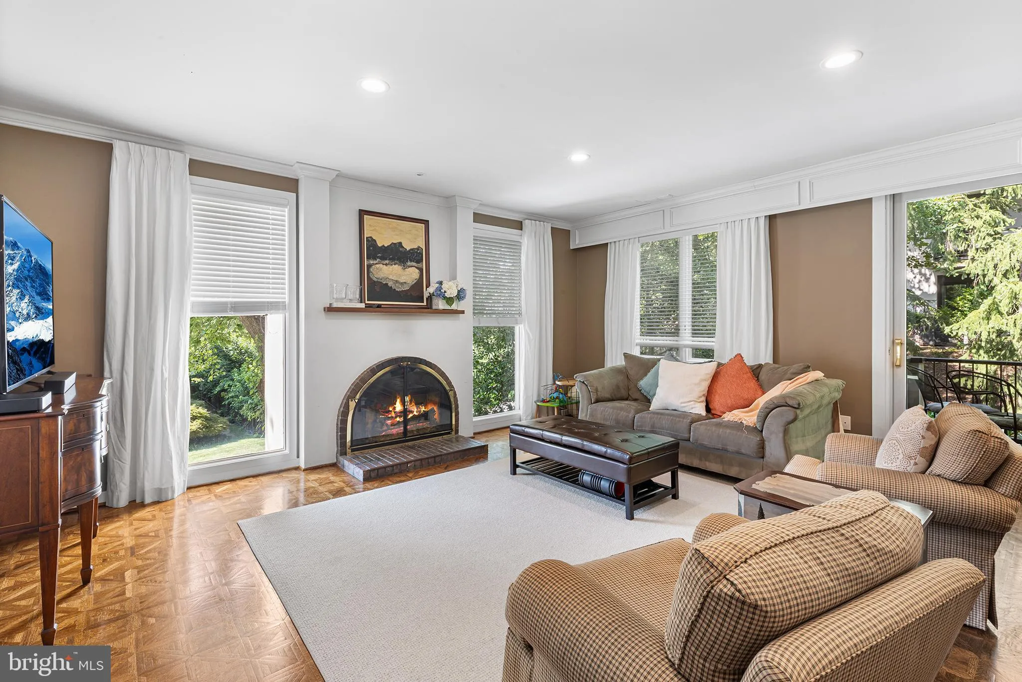 Devon, Pennsylvania 19333, United States, 2 Bedrooms Bedrooms, ,2 BathroomsBathrooms,Residential,Coming Soon,177345