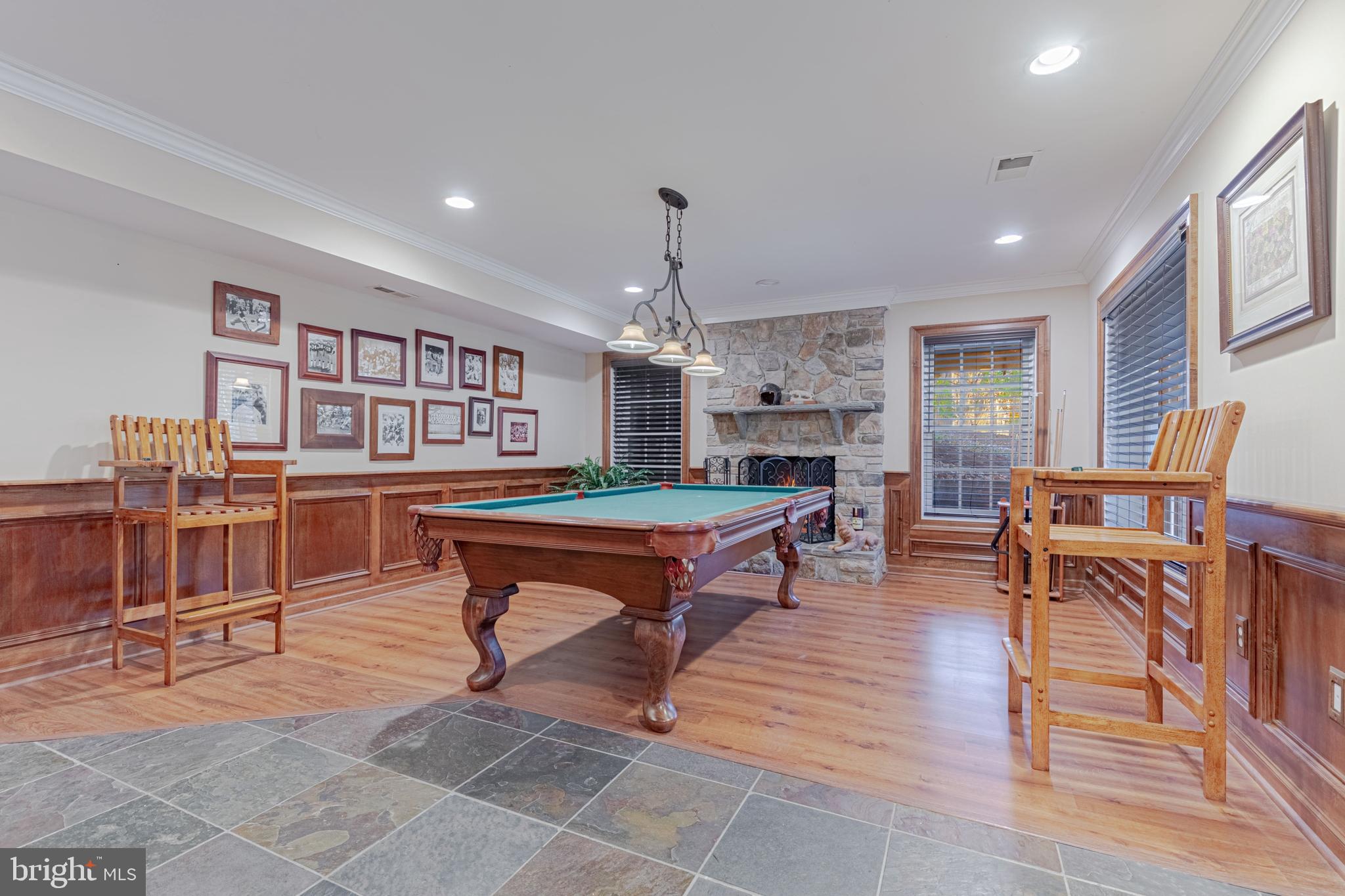 SENECA KNOLL - Residential