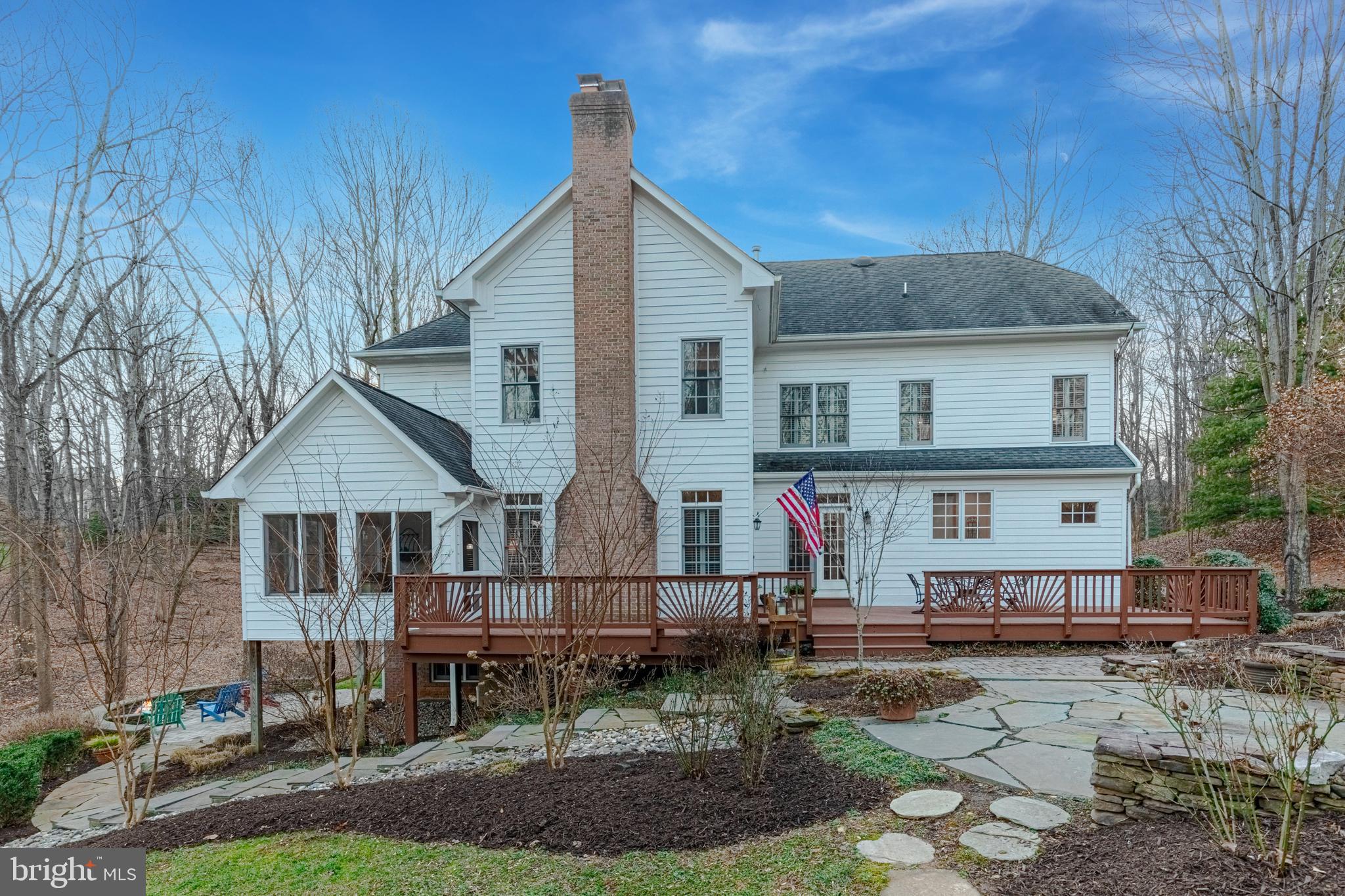 SENECA KNOLL - Residential