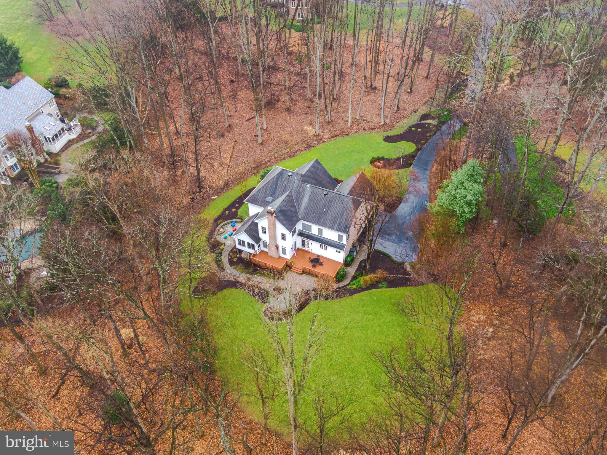 SENECA KNOLL - Residential