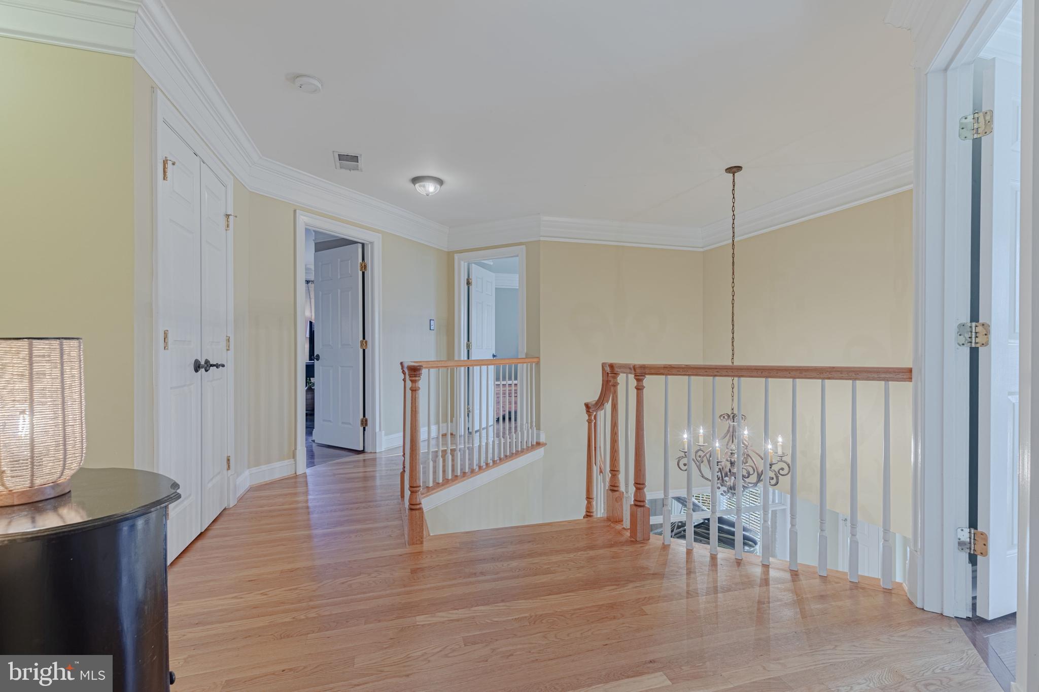 SENECA KNOLL - Residential