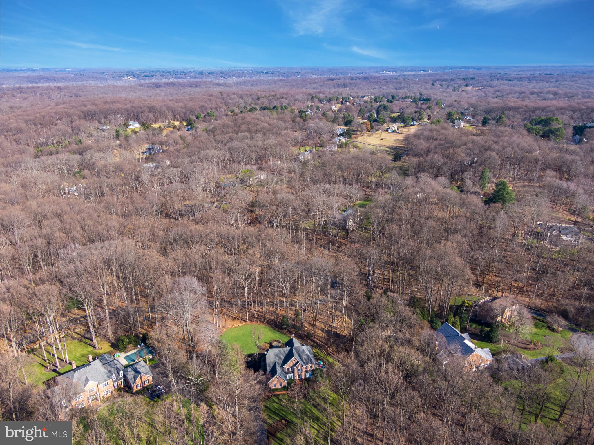 SENECA KNOLL - Residential