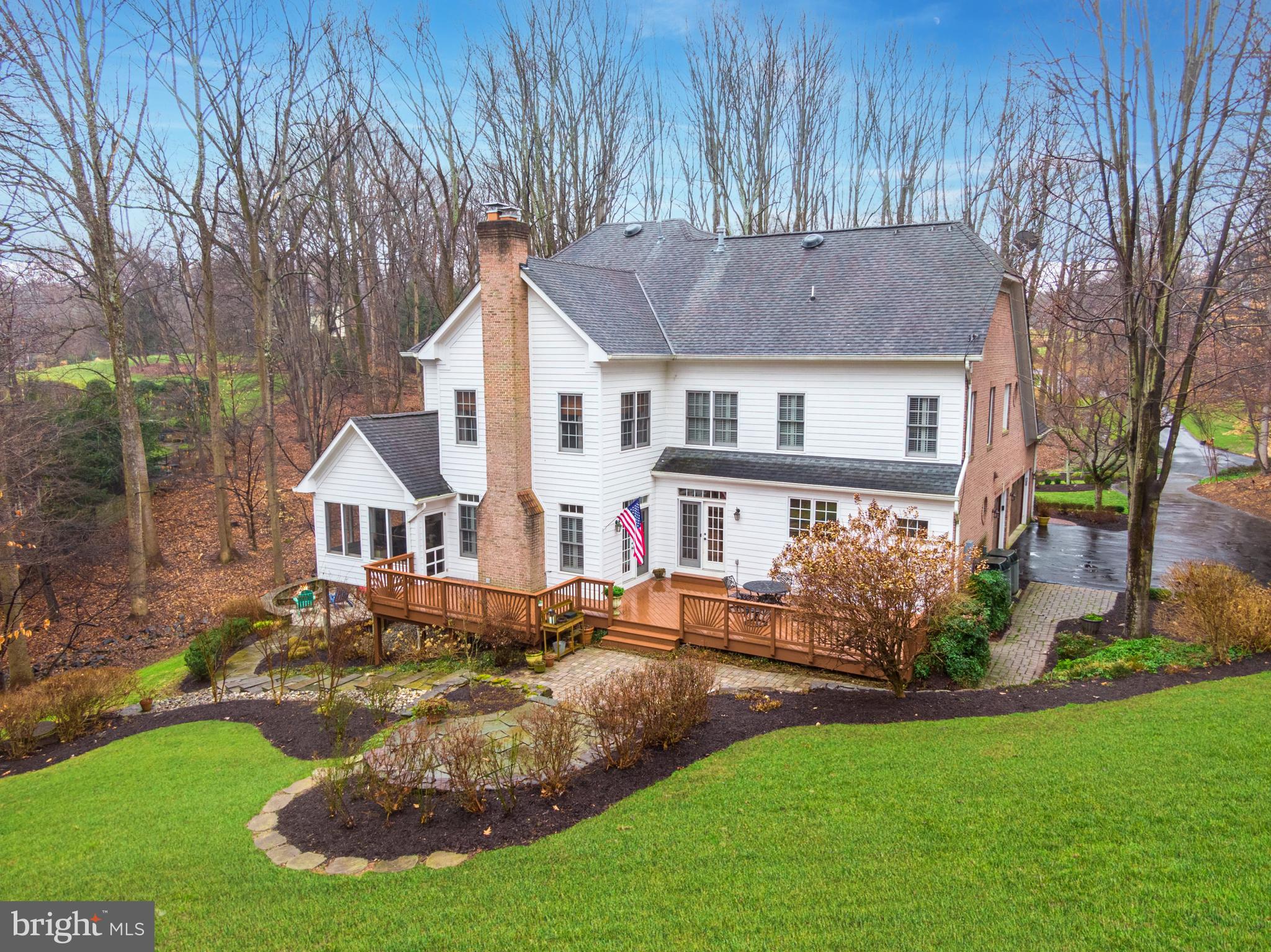 SENECA KNOLL - Residential