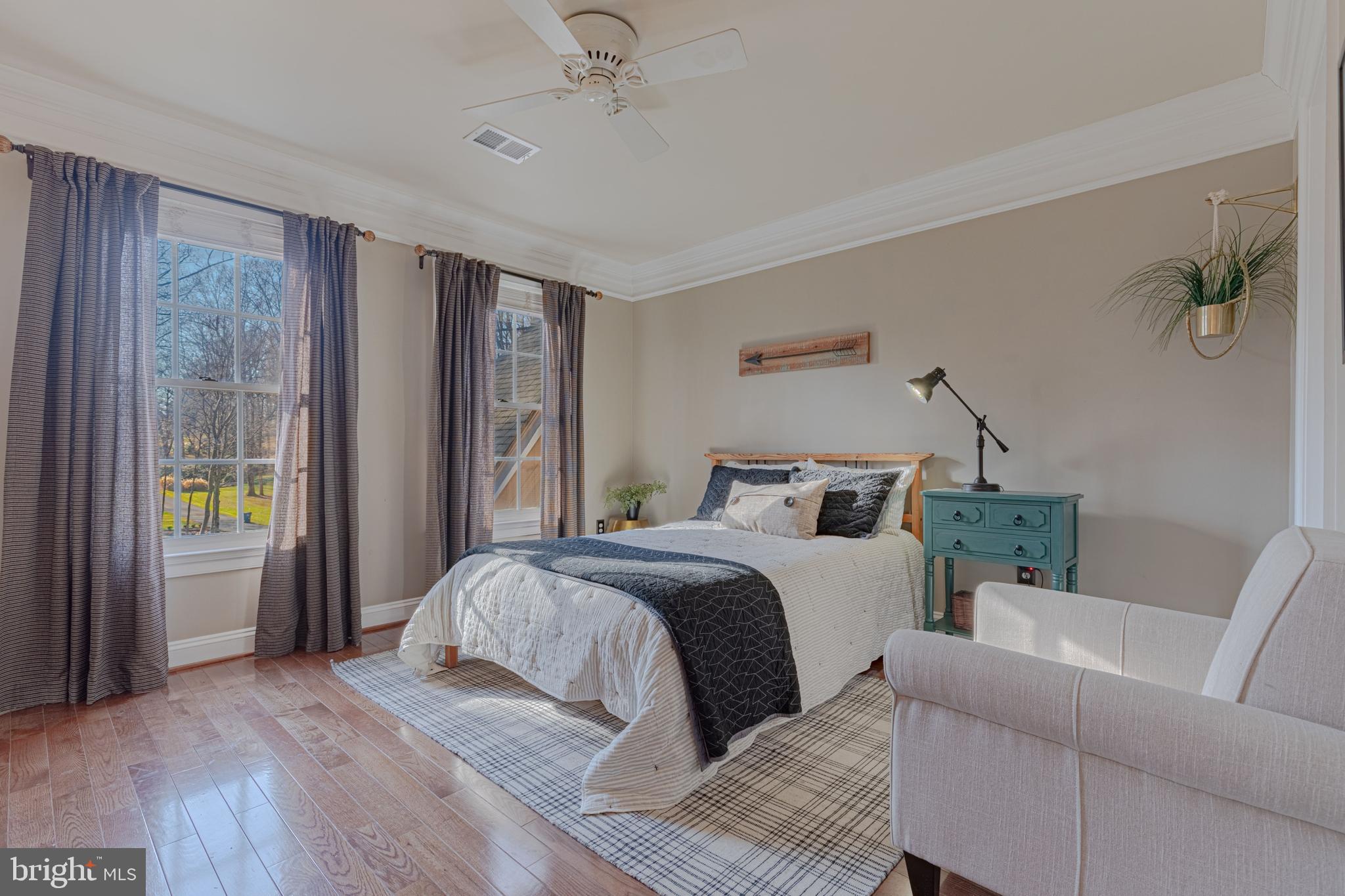 SENECA KNOLL - Residential