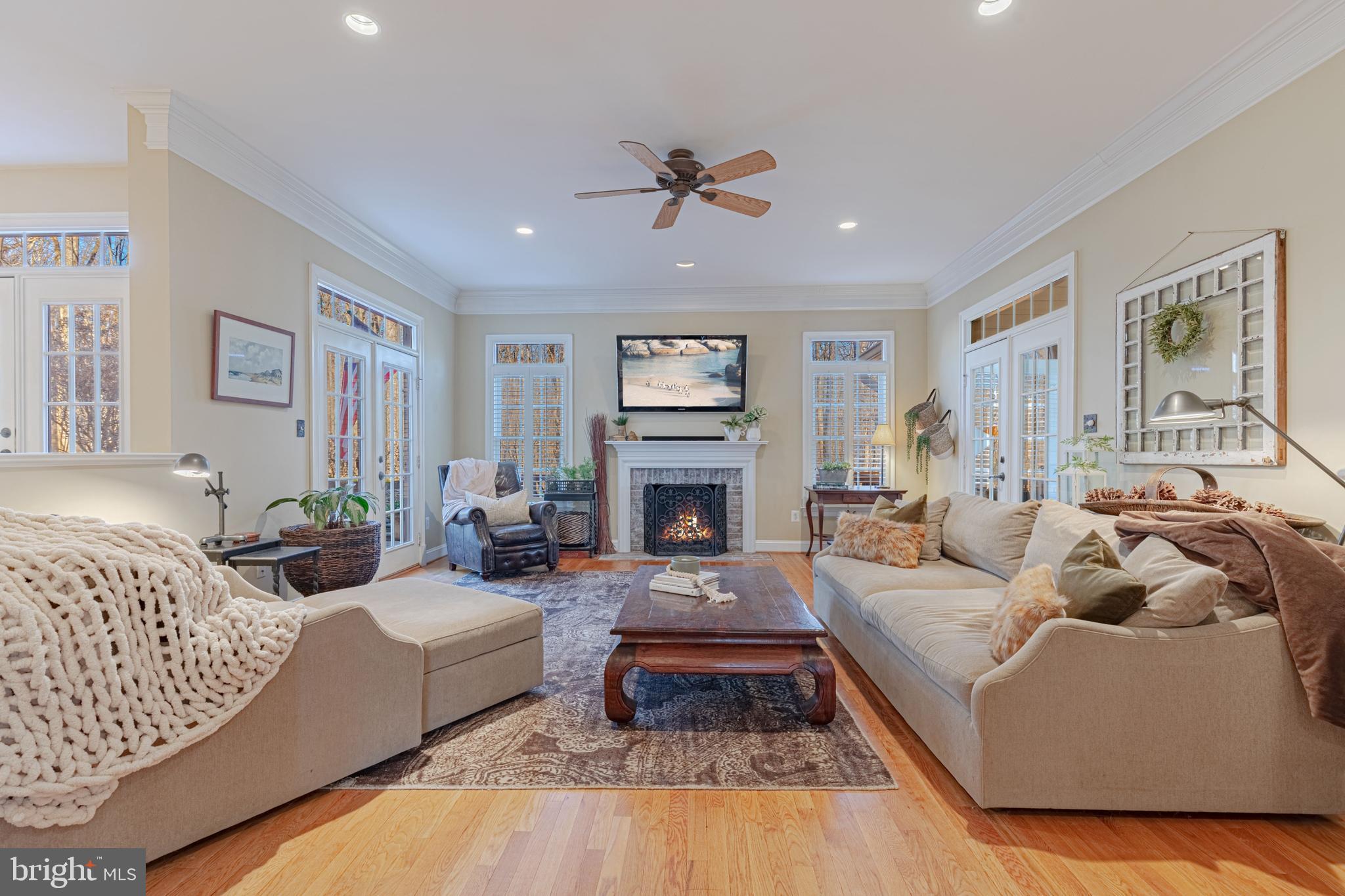 SENECA KNOLL - Residential