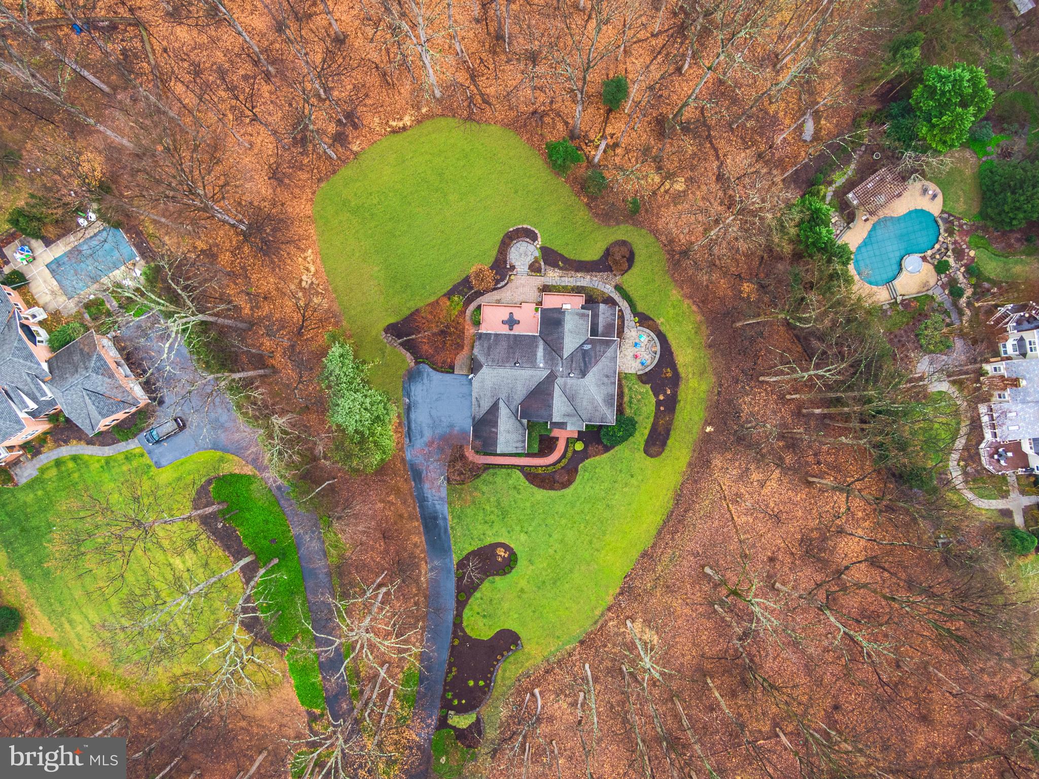 SENECA KNOLL - Residential