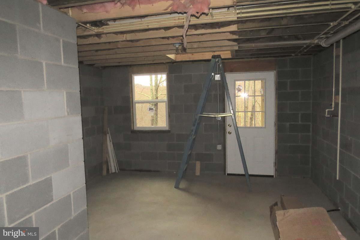 CROSFIELD - Residential