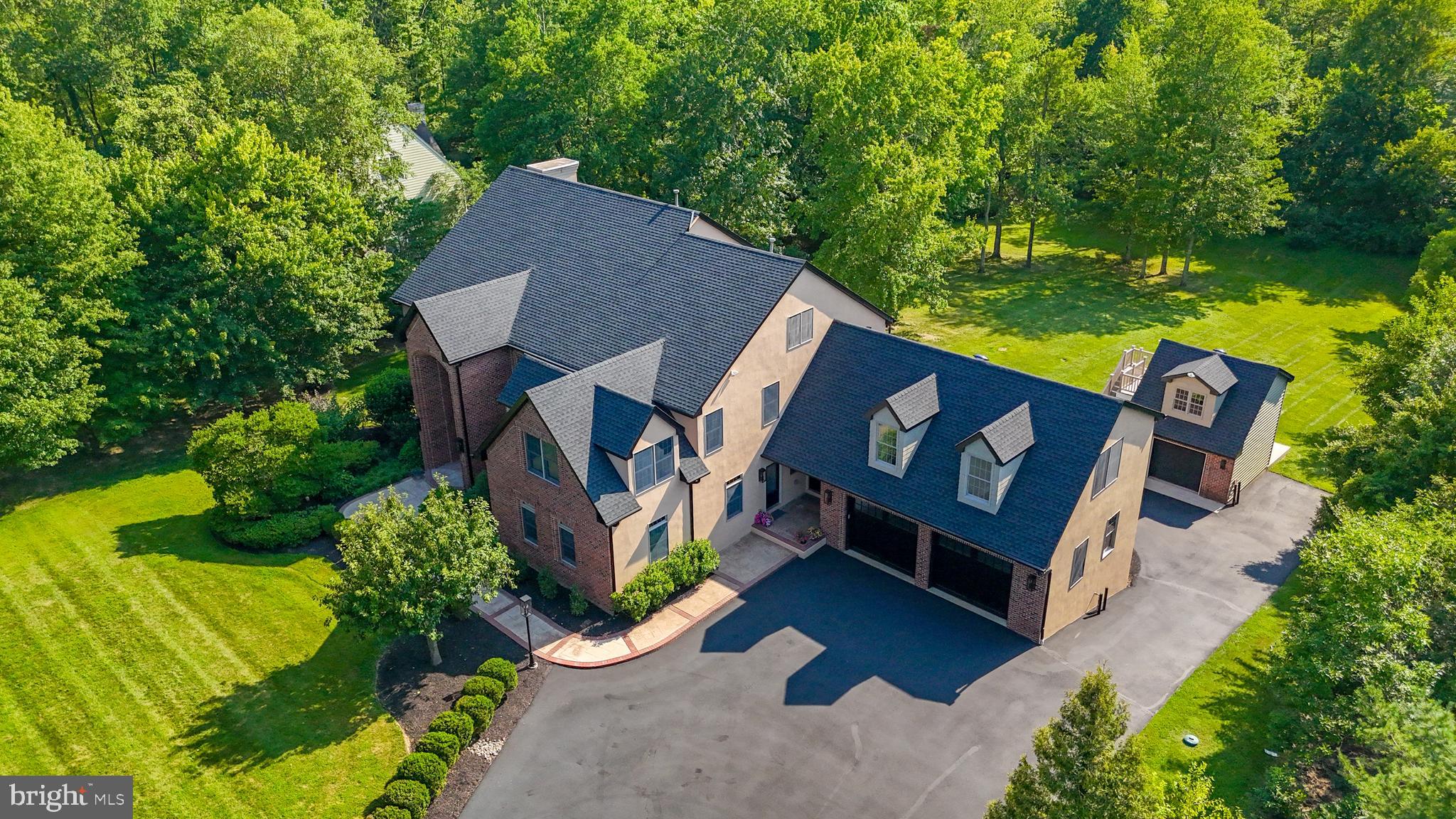 102 PICKWICK DRIVE