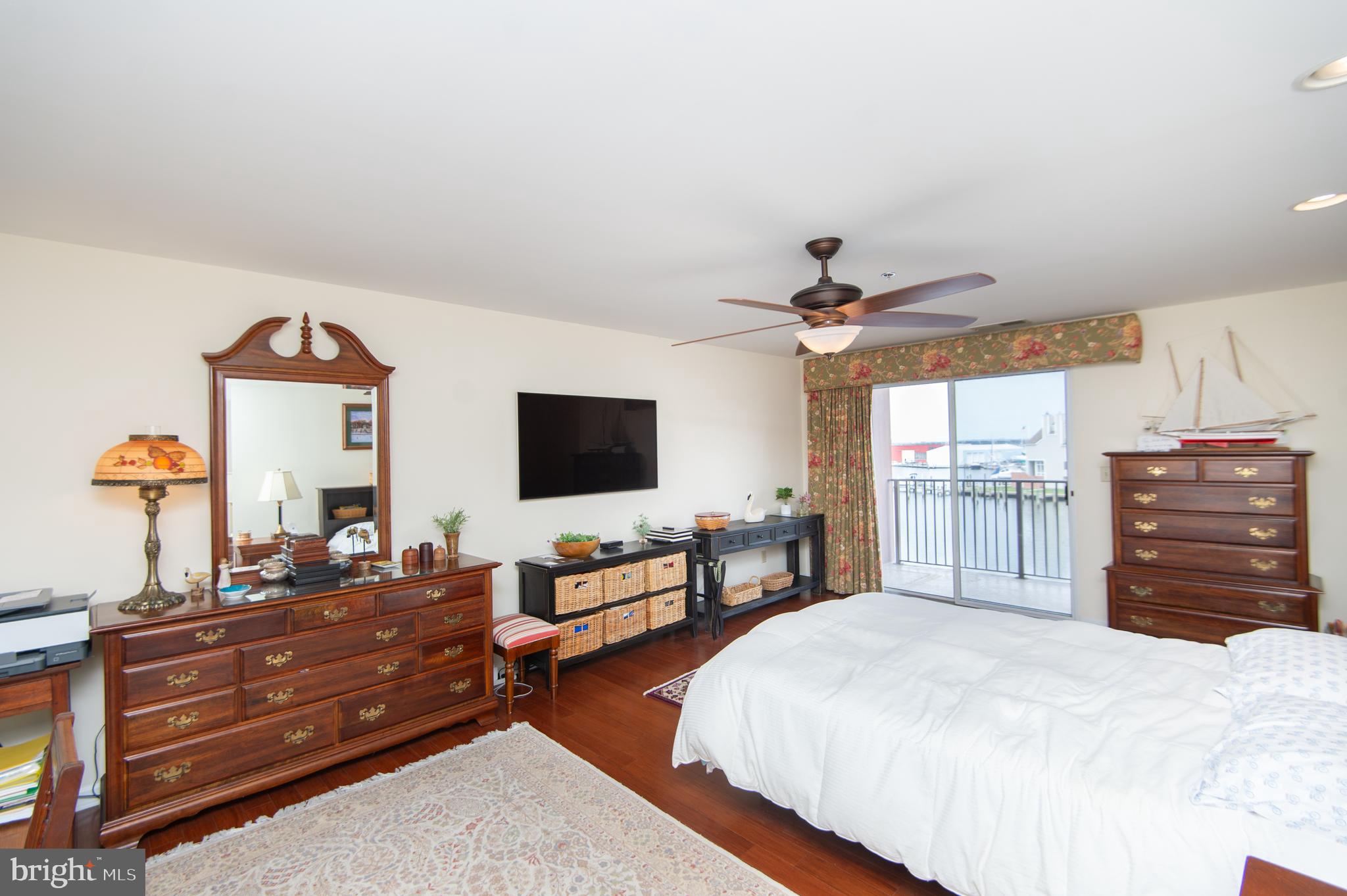 HARBOR HAVEN - Residential