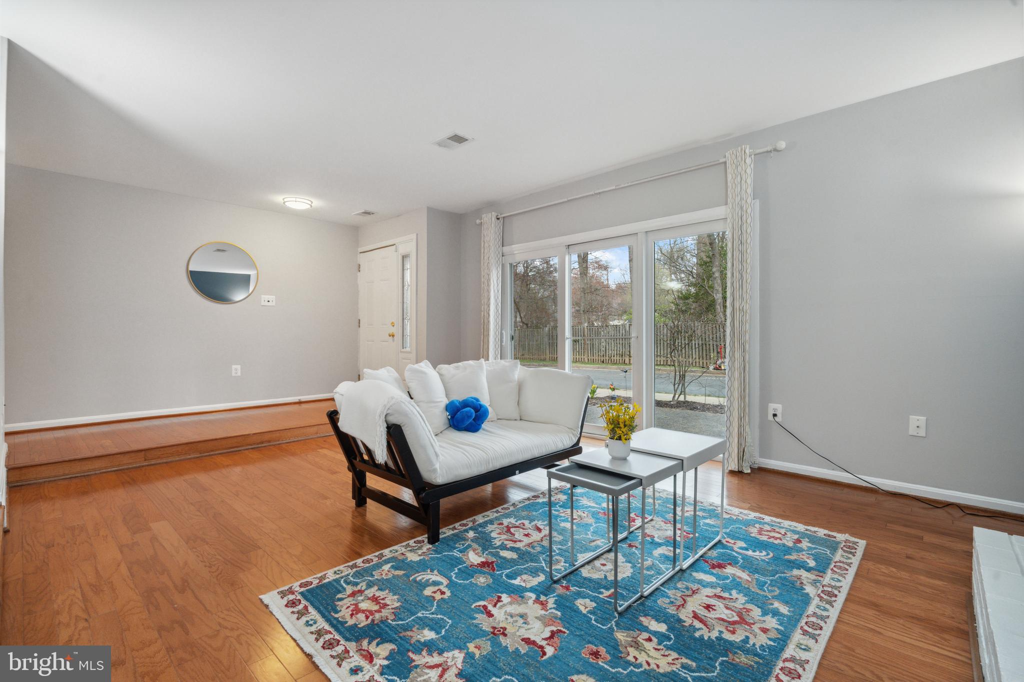 FAIRFAX PLAZA TOWNHOUSES - Residential