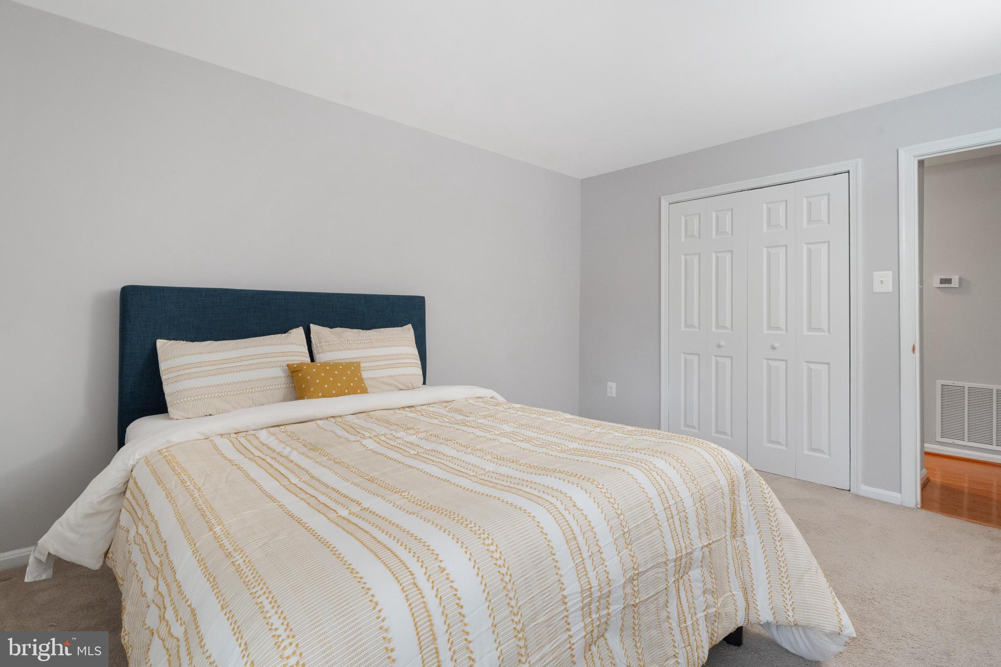 FAIRFAX PLAZA TOWNHOUSES - Residential