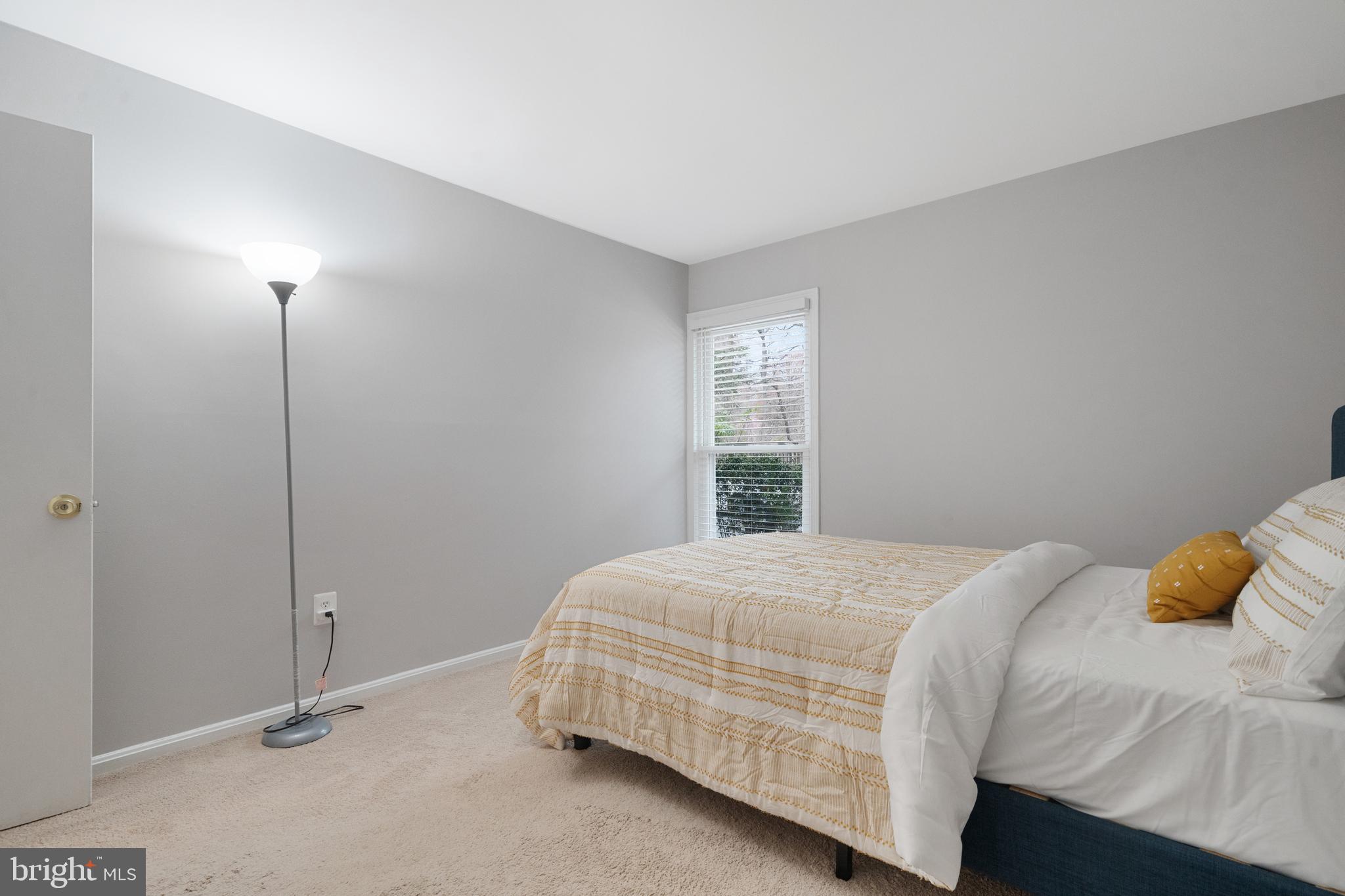 FAIRFAX PLAZA TOWNHOUSES - Residential