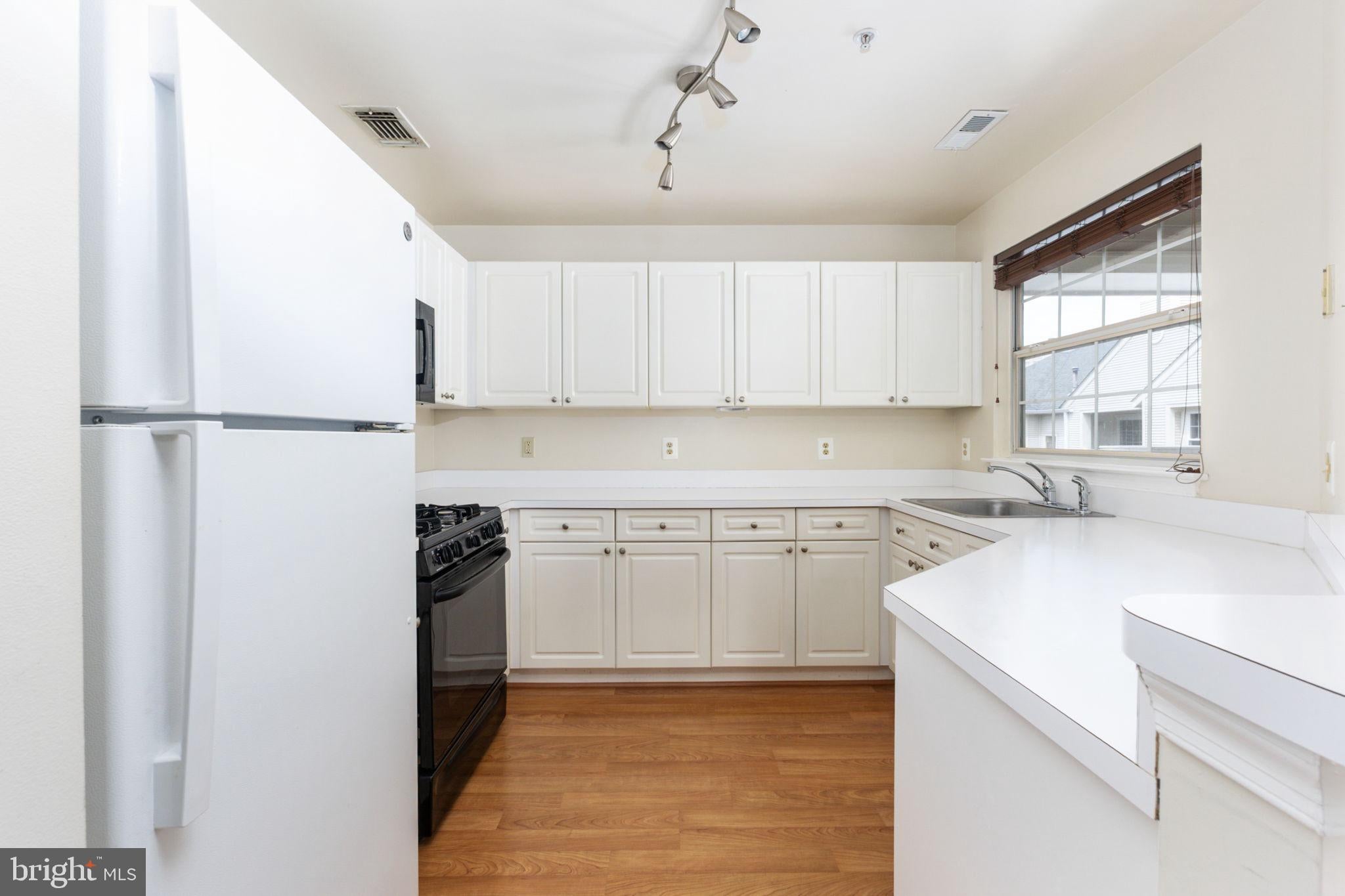 45091 BRAE TERRACE 203