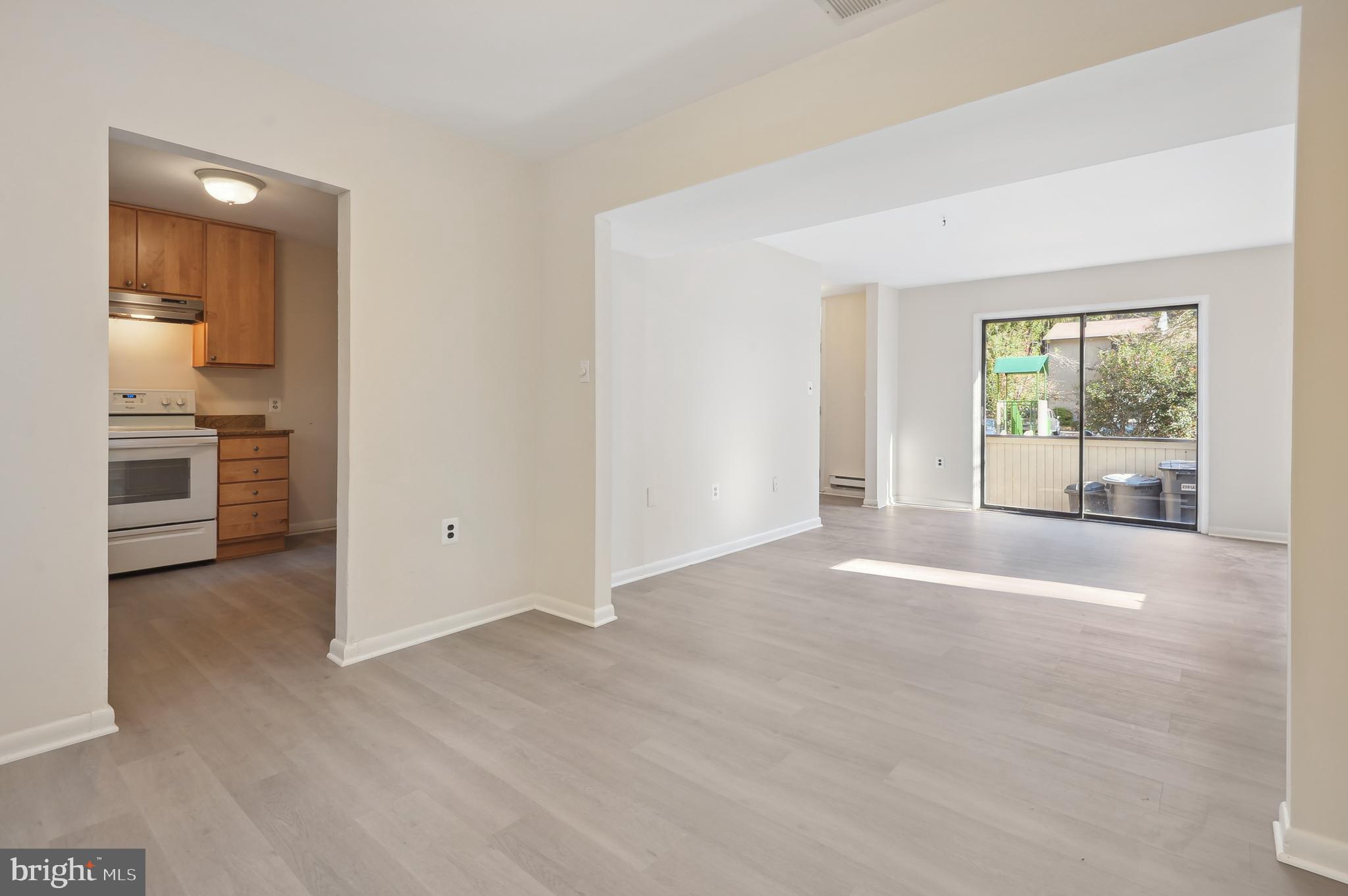 RESTON - Residential Lease