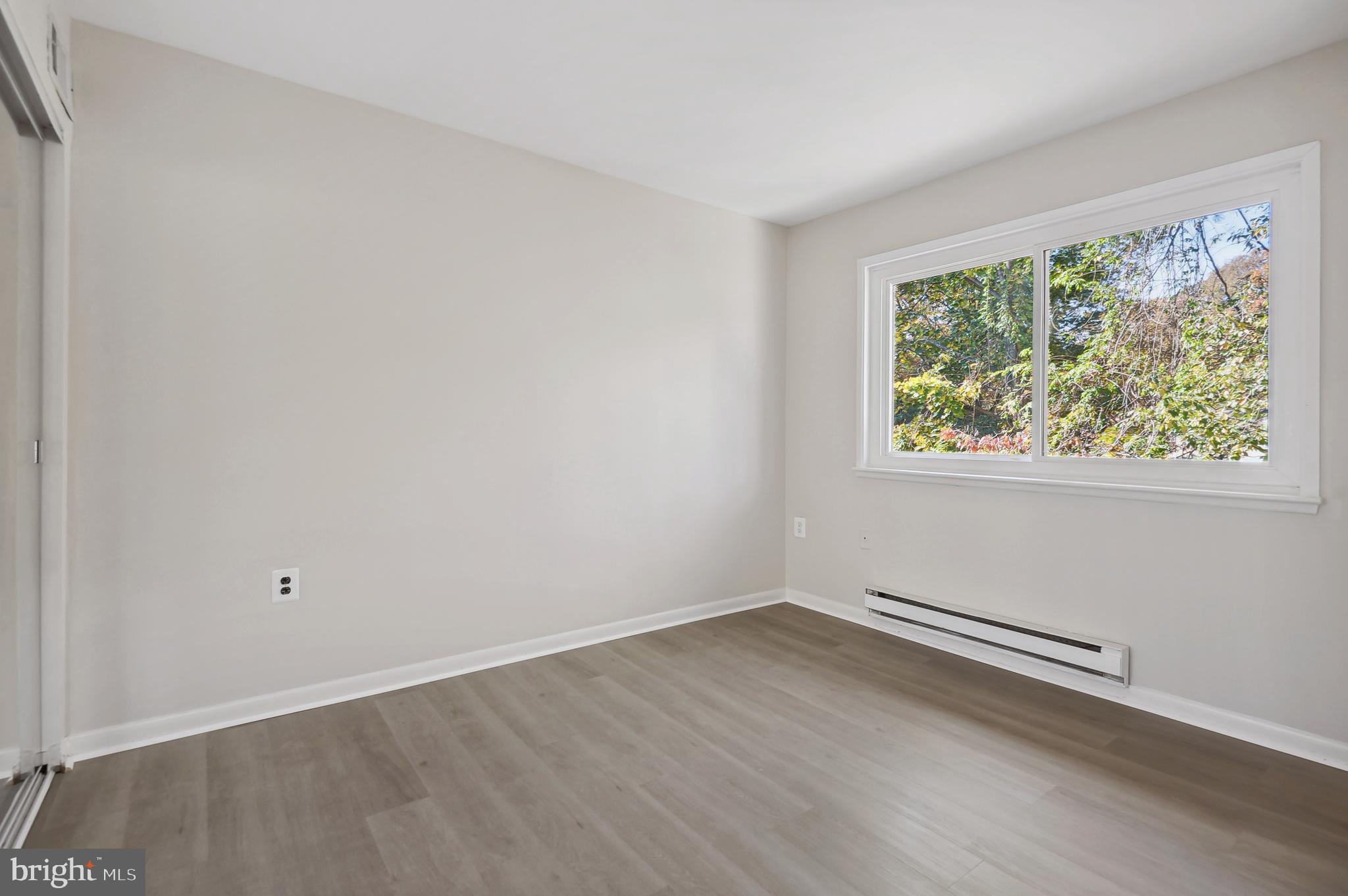 RESTON - Residential Lease