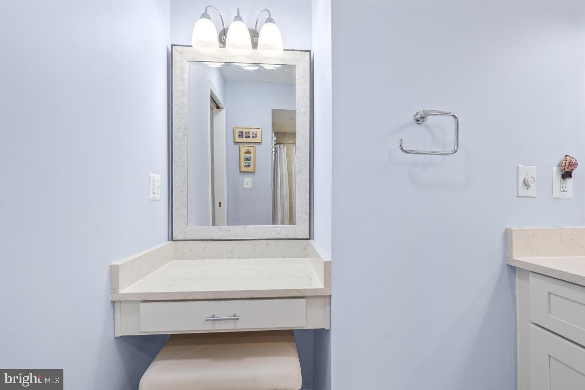 MONTEBELLO - Residential