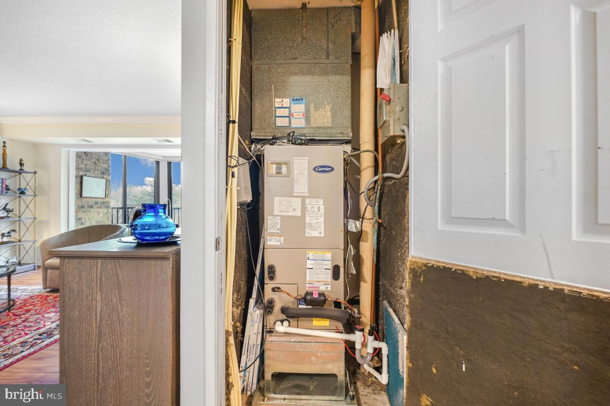 MONTEBELLO - Residential