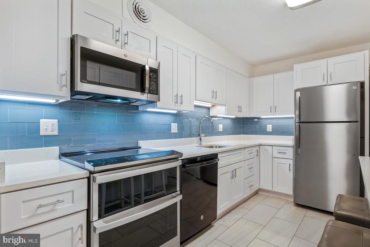 MONTEBELLO - Residential