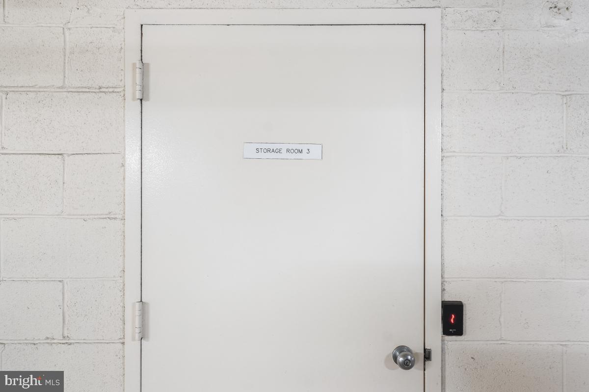 MONTEBELLO - Residential