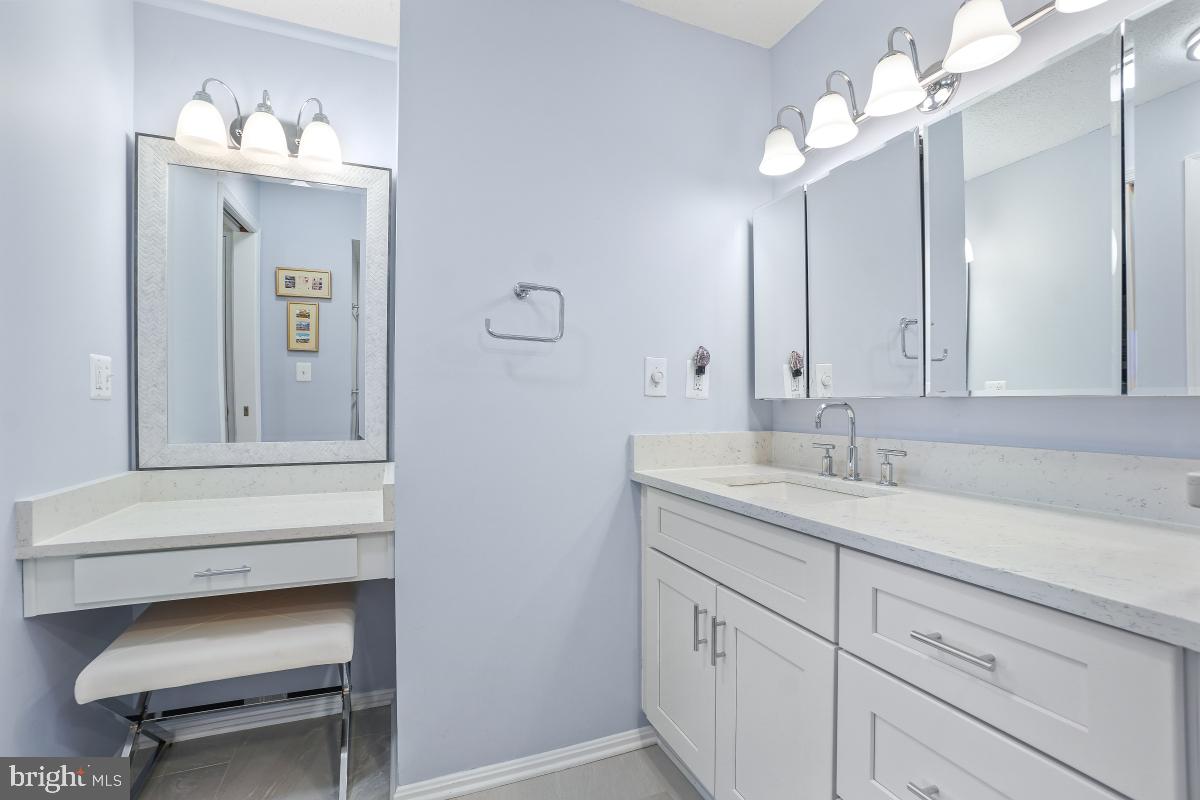 MONTEBELLO - Residential