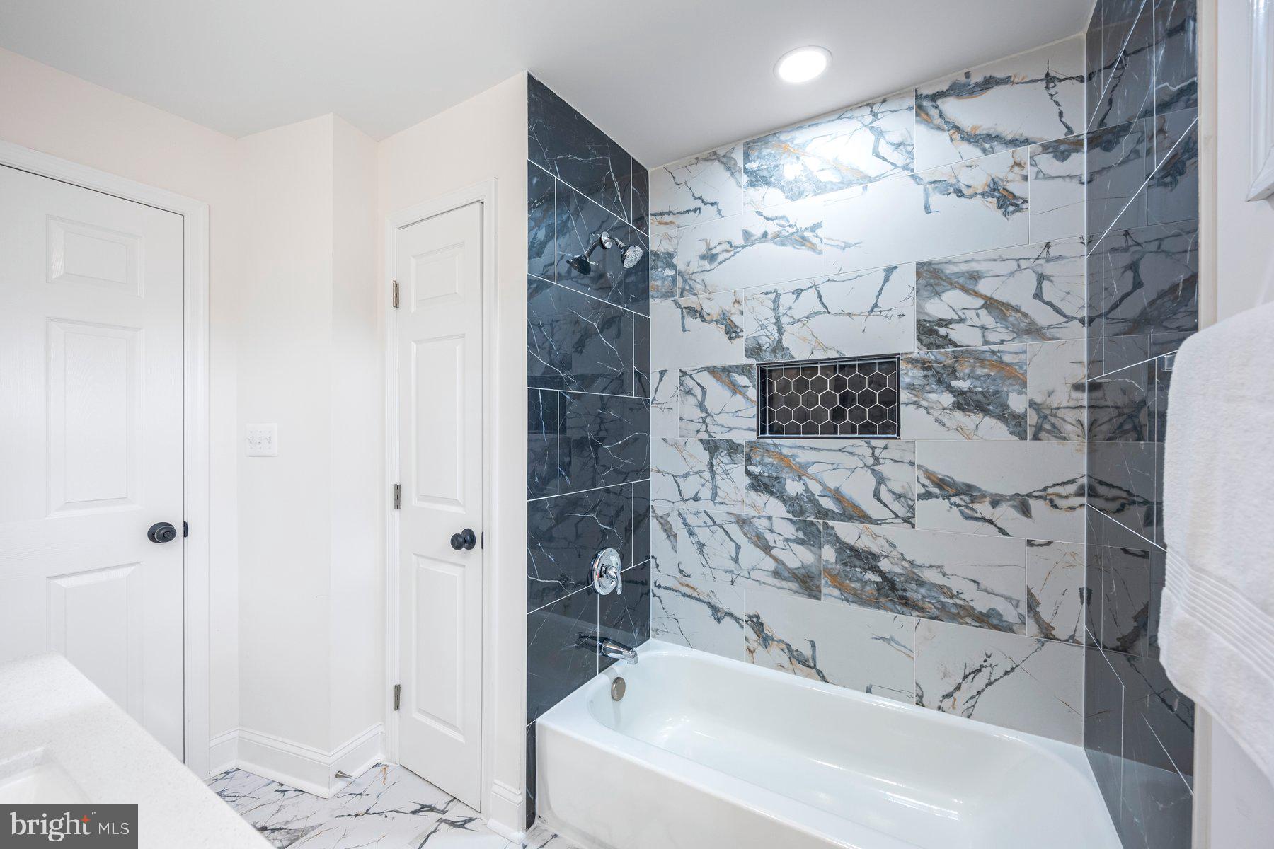 IDLEWYLDE - Residential