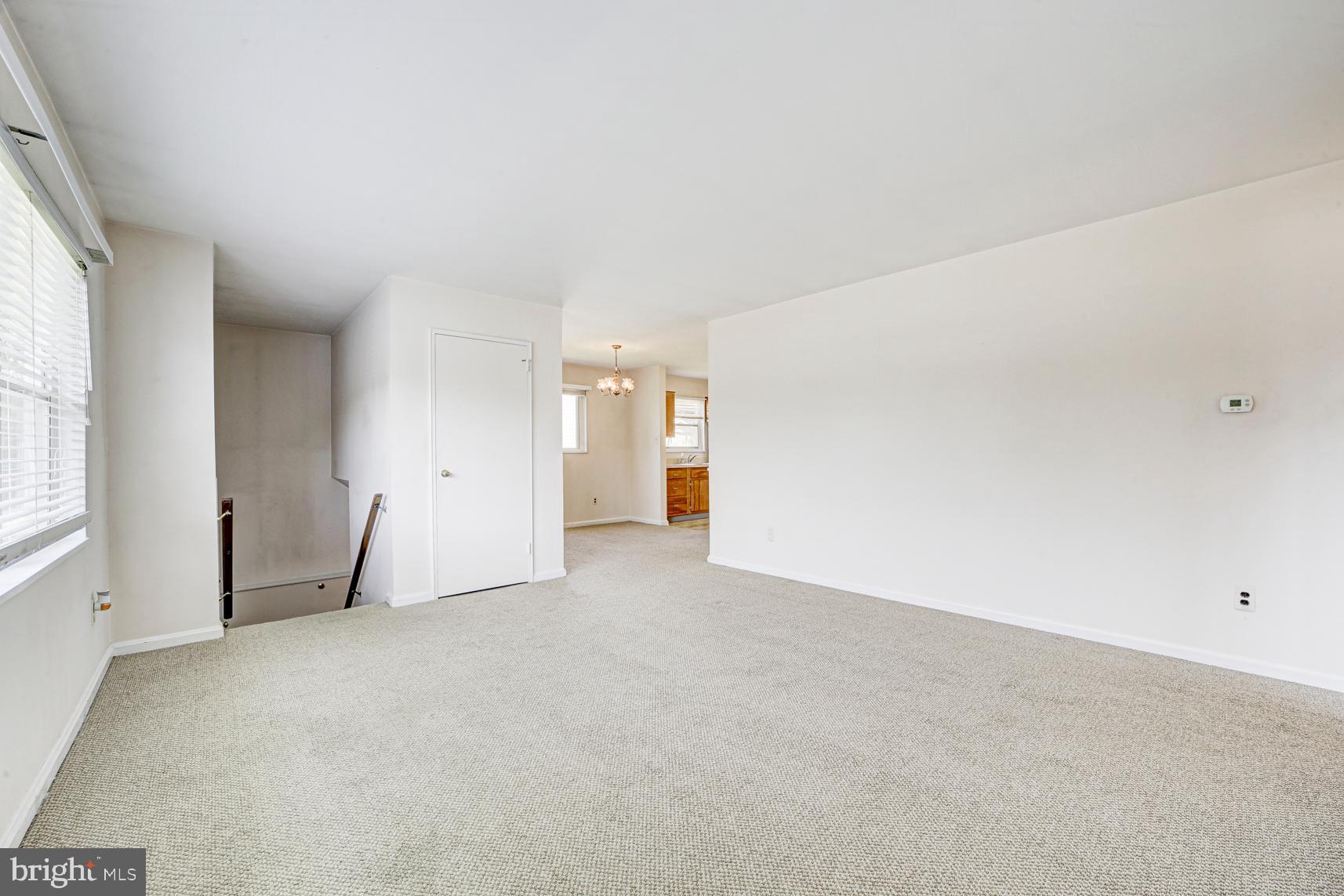 5122 NIAGARA PLACE
