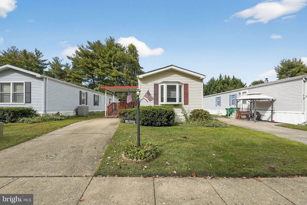 Photo of 6130 Clearview Avenue, BENSALEM, PA 19020 (MLS # PABU2107318)
