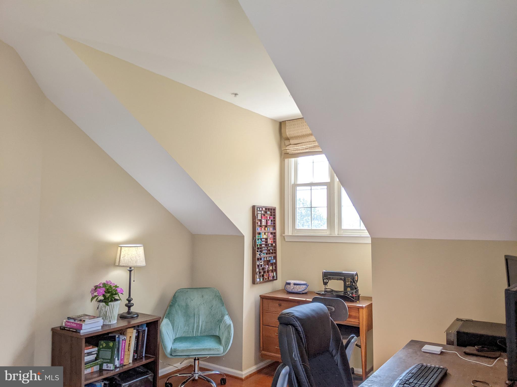 KENTLANDS MIDTOWN - Residential