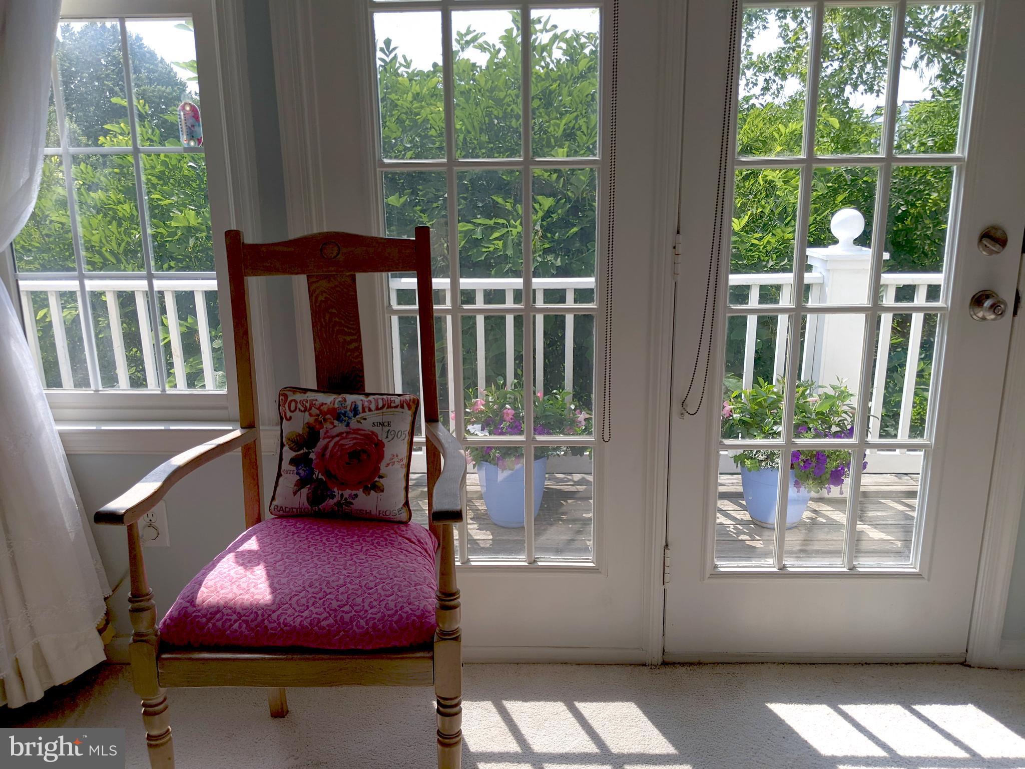 KENTLANDS MIDTOWN - Residential