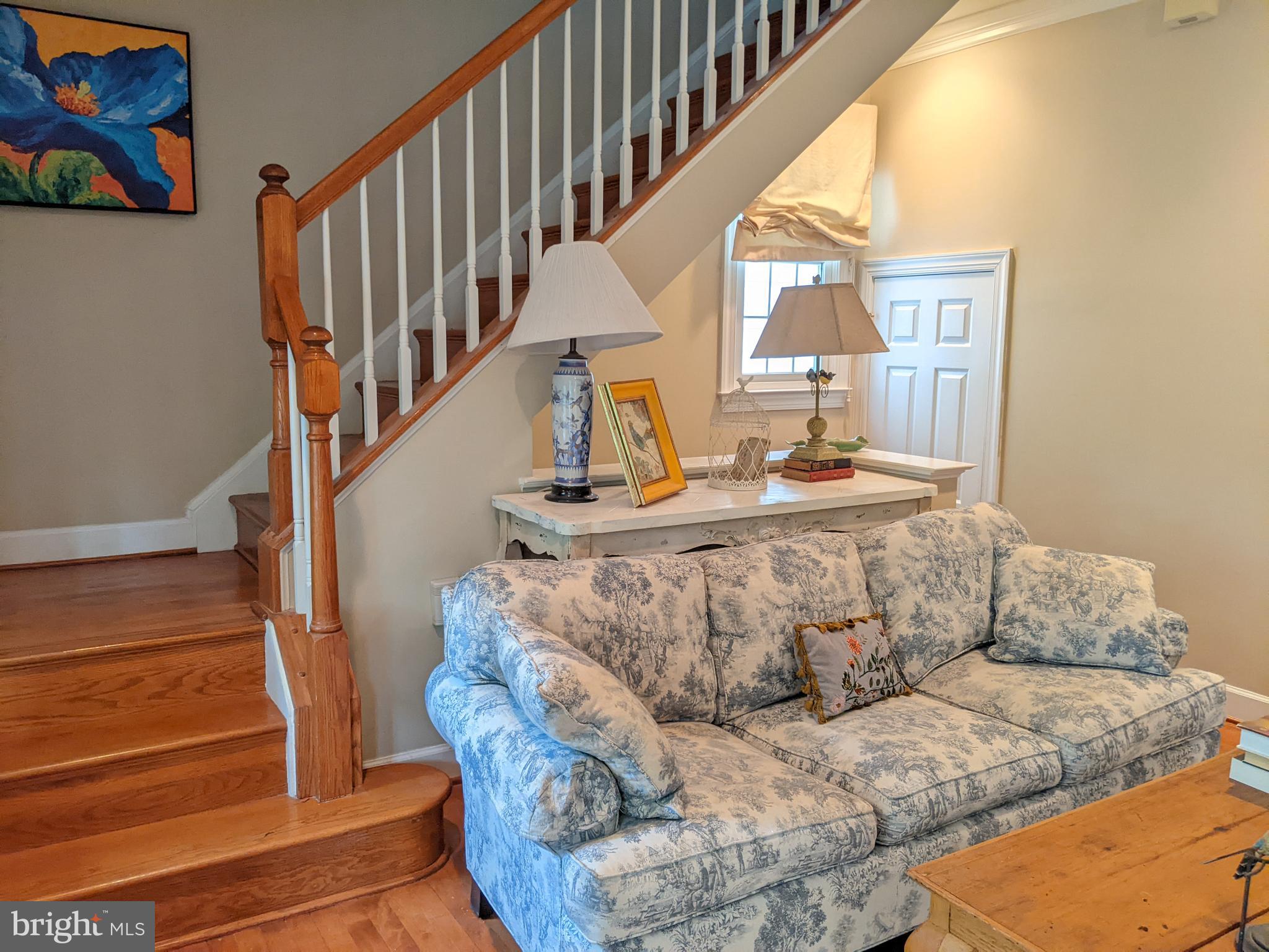 KENTLANDS MIDTOWN - Residential