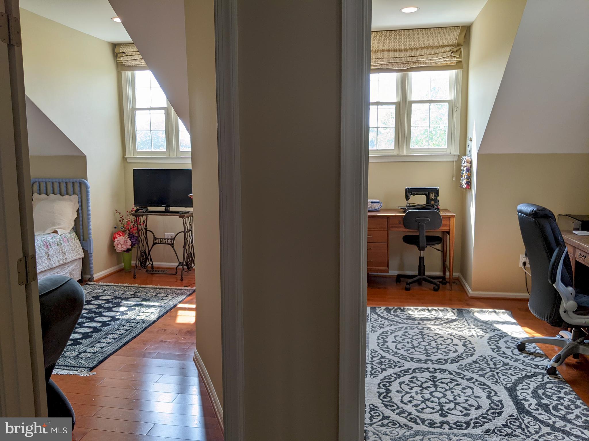 KENTLANDS MIDTOWN - Residential