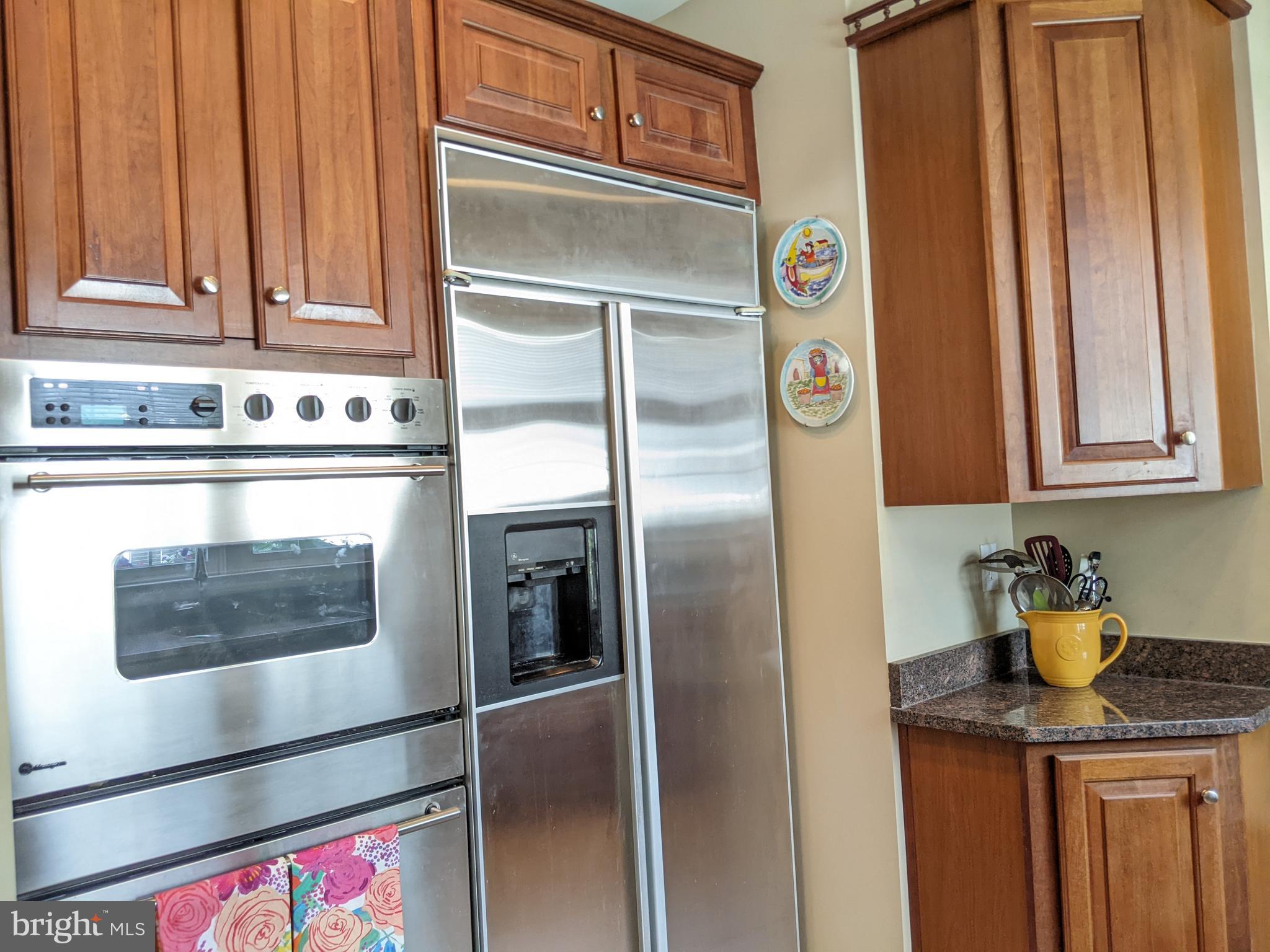 KENTLANDS MIDTOWN - Residential