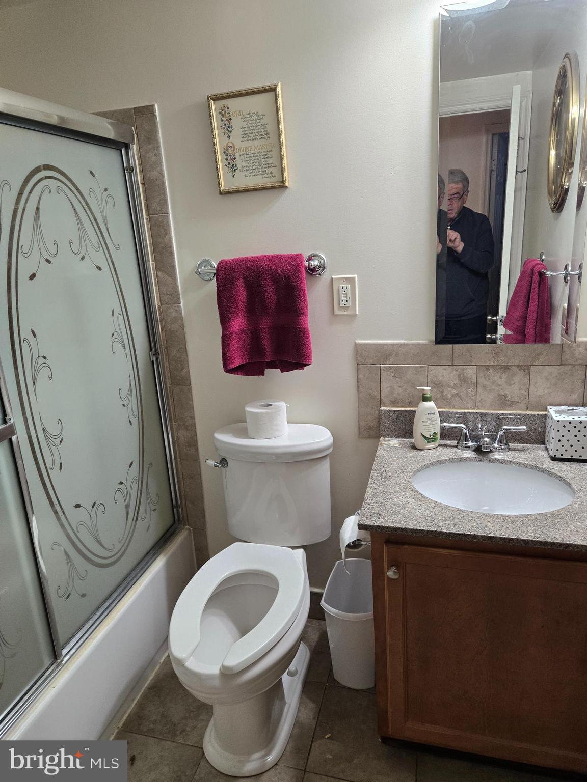 JEFFERSON CHASE - Residential