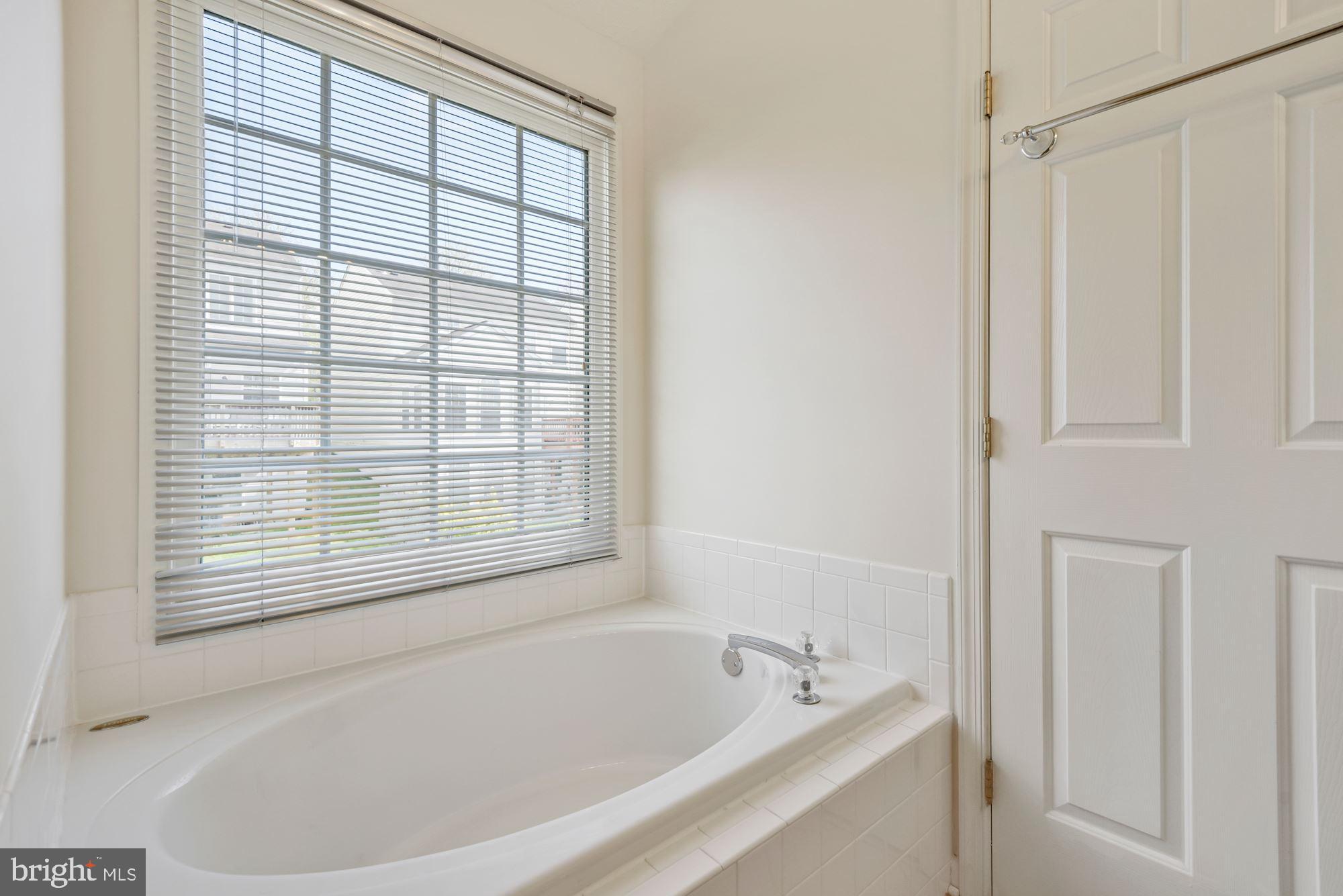 RUSSETT - Residential