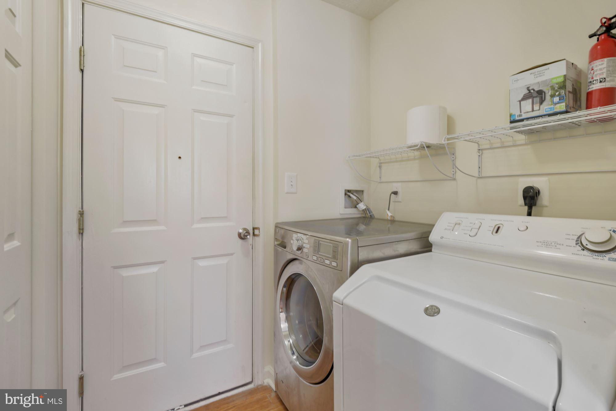 RUSSETT - Residential