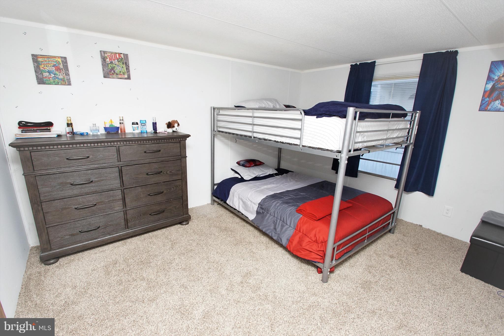 BUSH RIVER MANOR - Residential