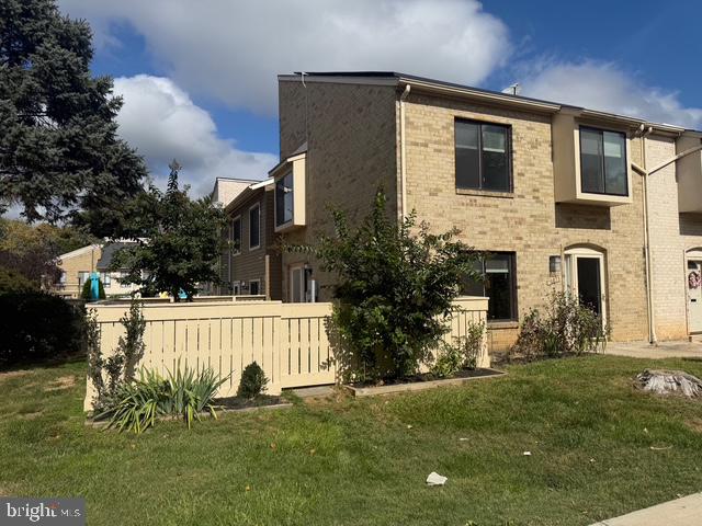 CLUBSIDE - Residential