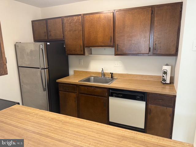 CLUBSIDE - Residential