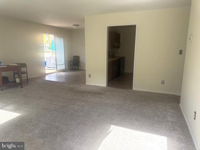 CLUBSIDE - Residential