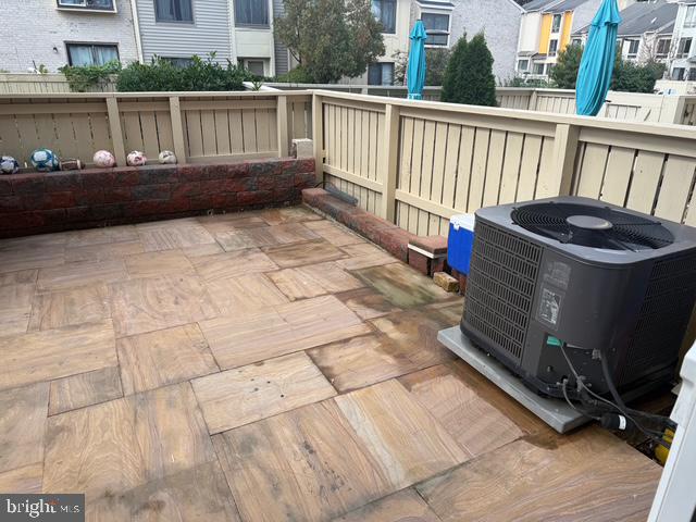 CLUBSIDE - Residential