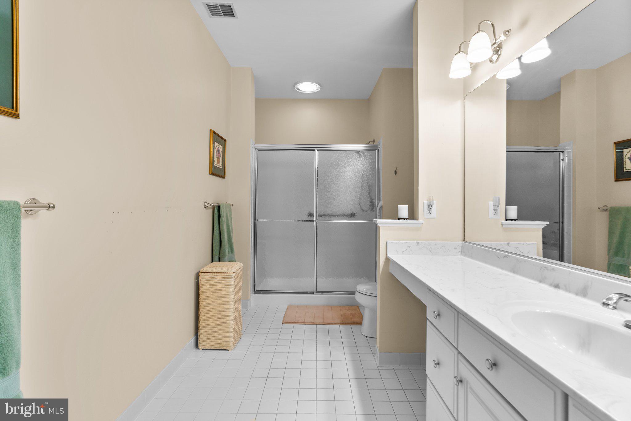 SOUTH RIVER COLONY - Residential