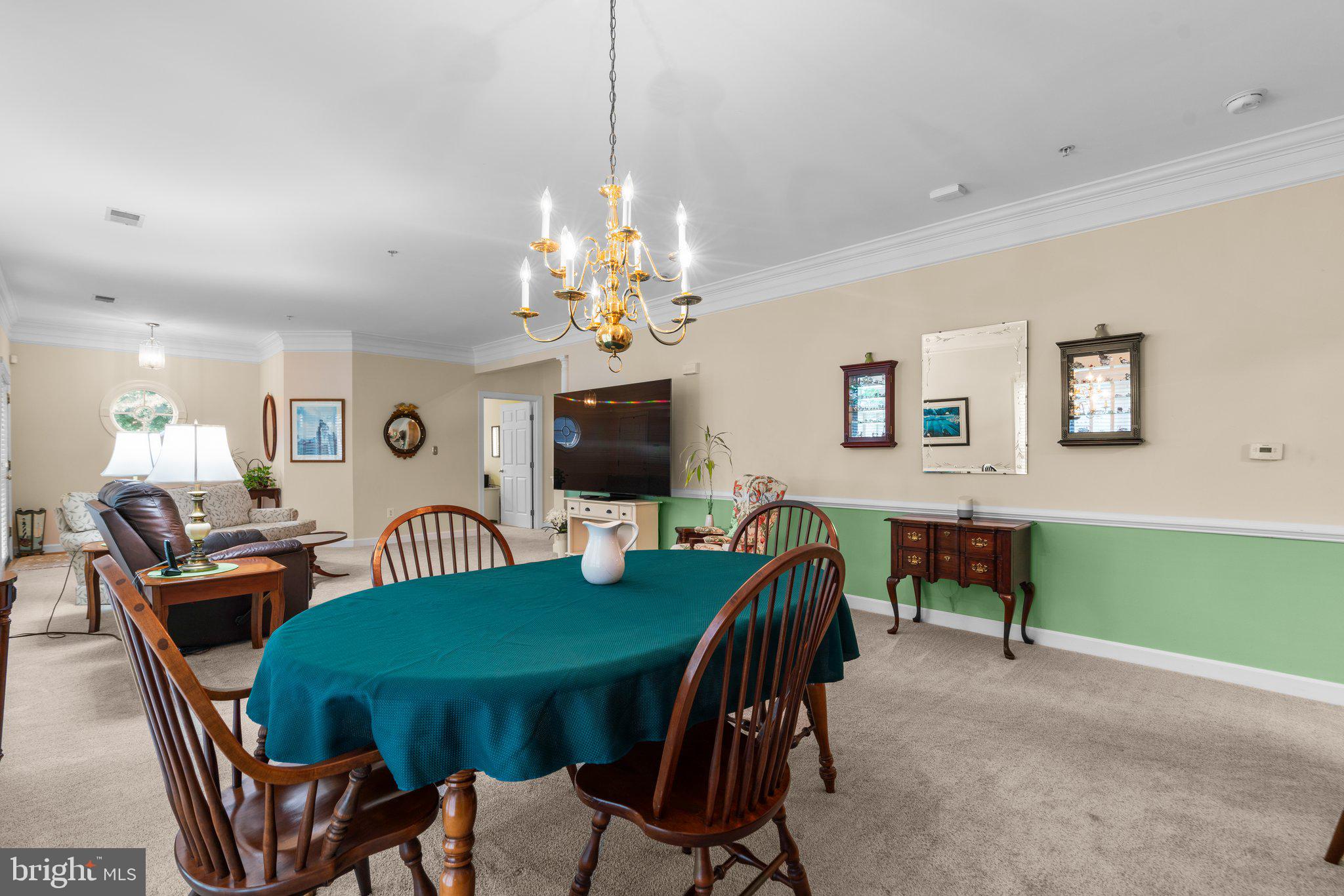 SOUTH RIVER COLONY - Residential