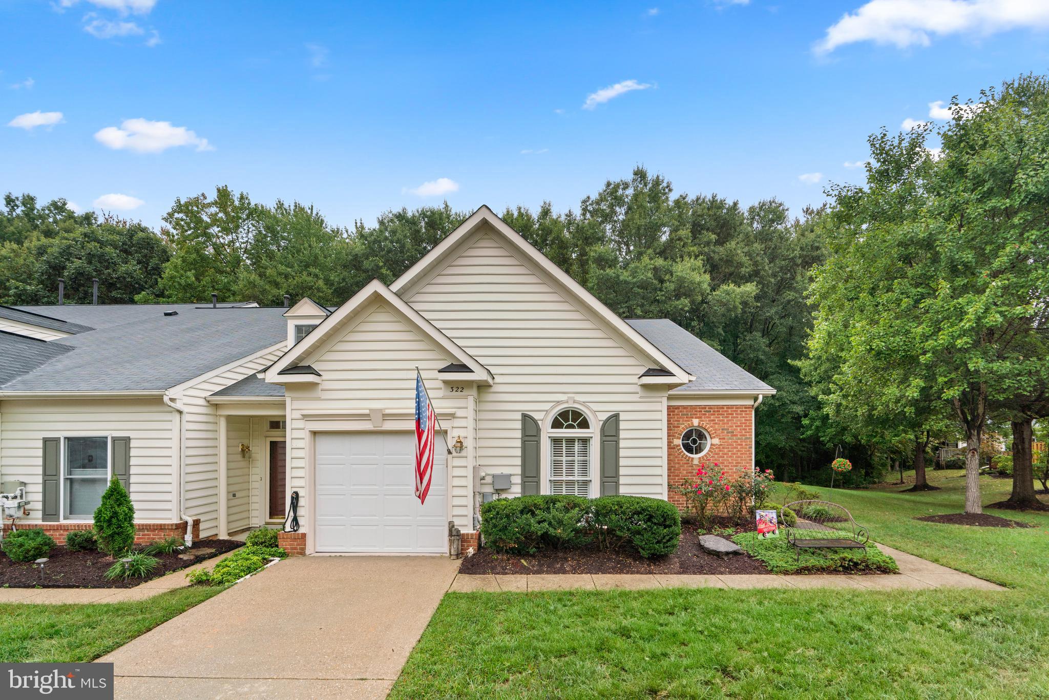 SOUTH RIVER COLONY - Residential