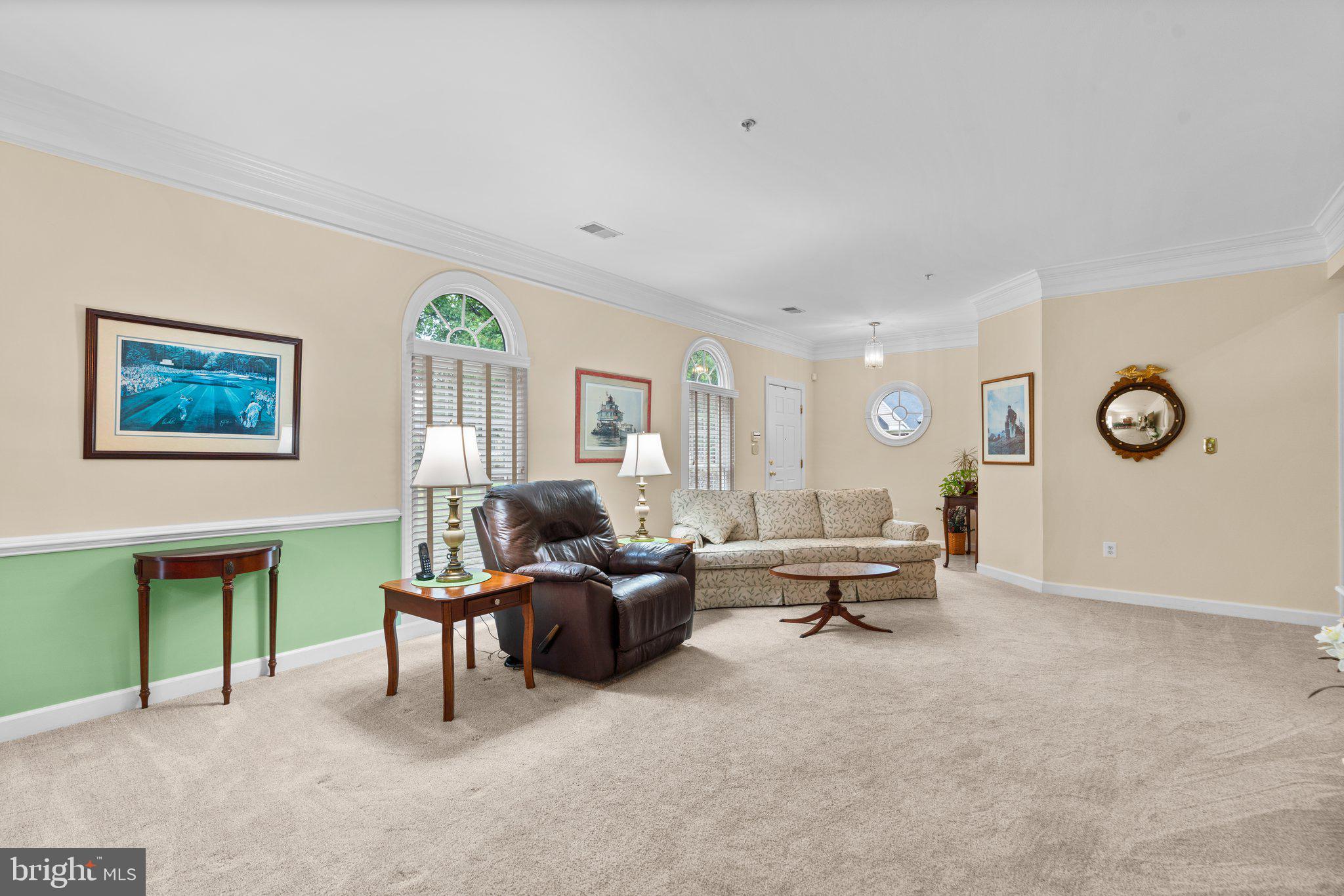 SOUTH RIVER COLONY - Residential