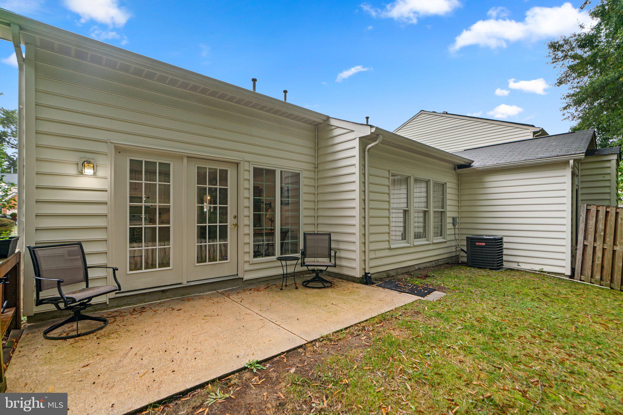 SOUTH RIVER COLONY - Residential