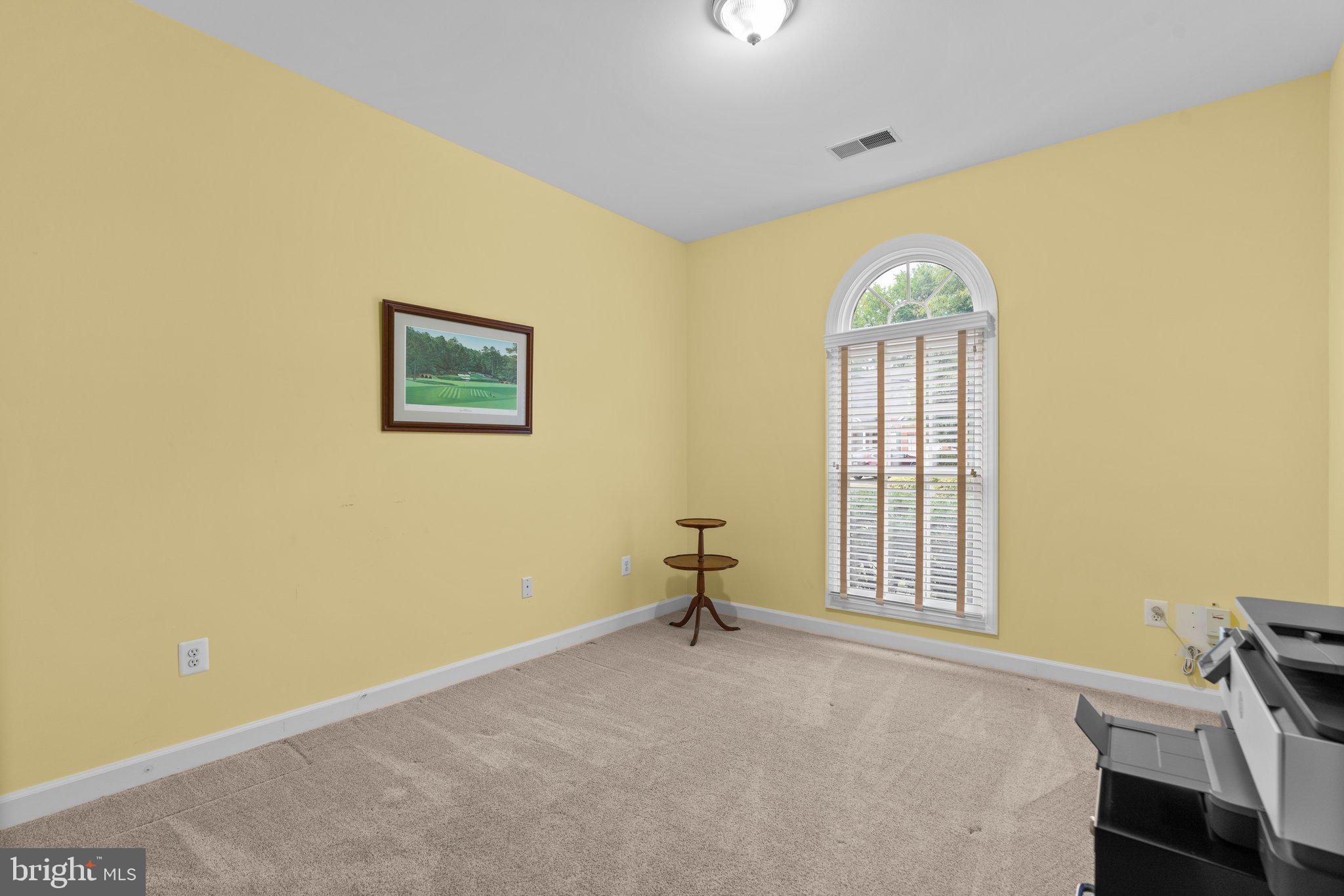 SOUTH RIVER COLONY - Residential