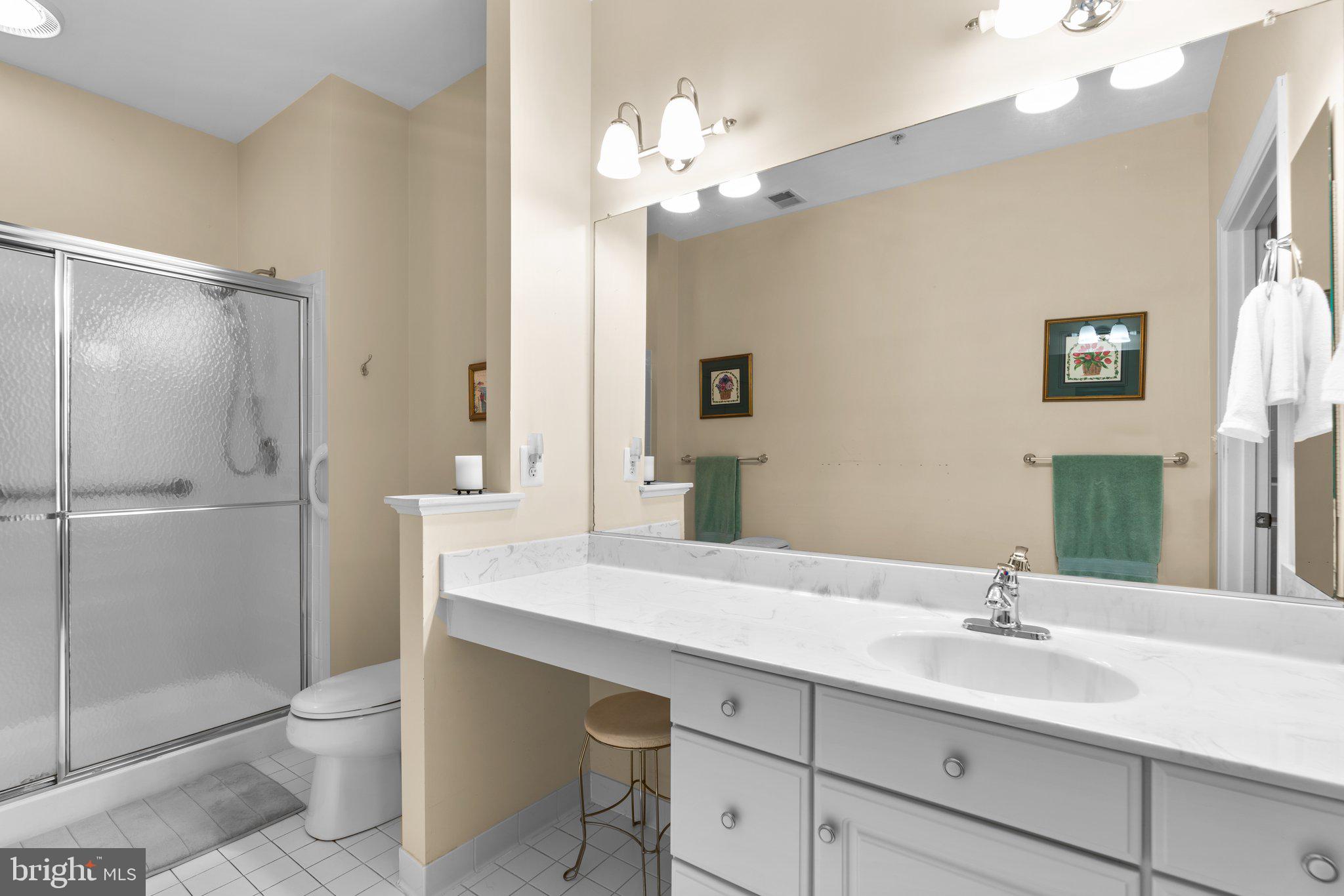 SOUTH RIVER COLONY - Residential