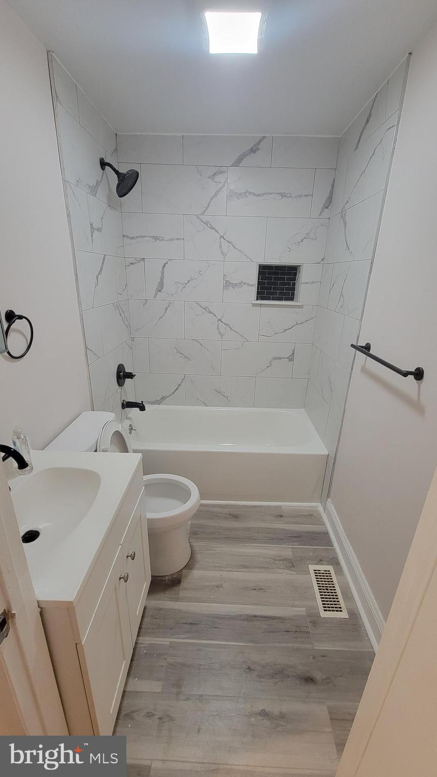 DRUID HILL PARK - Residential Lease