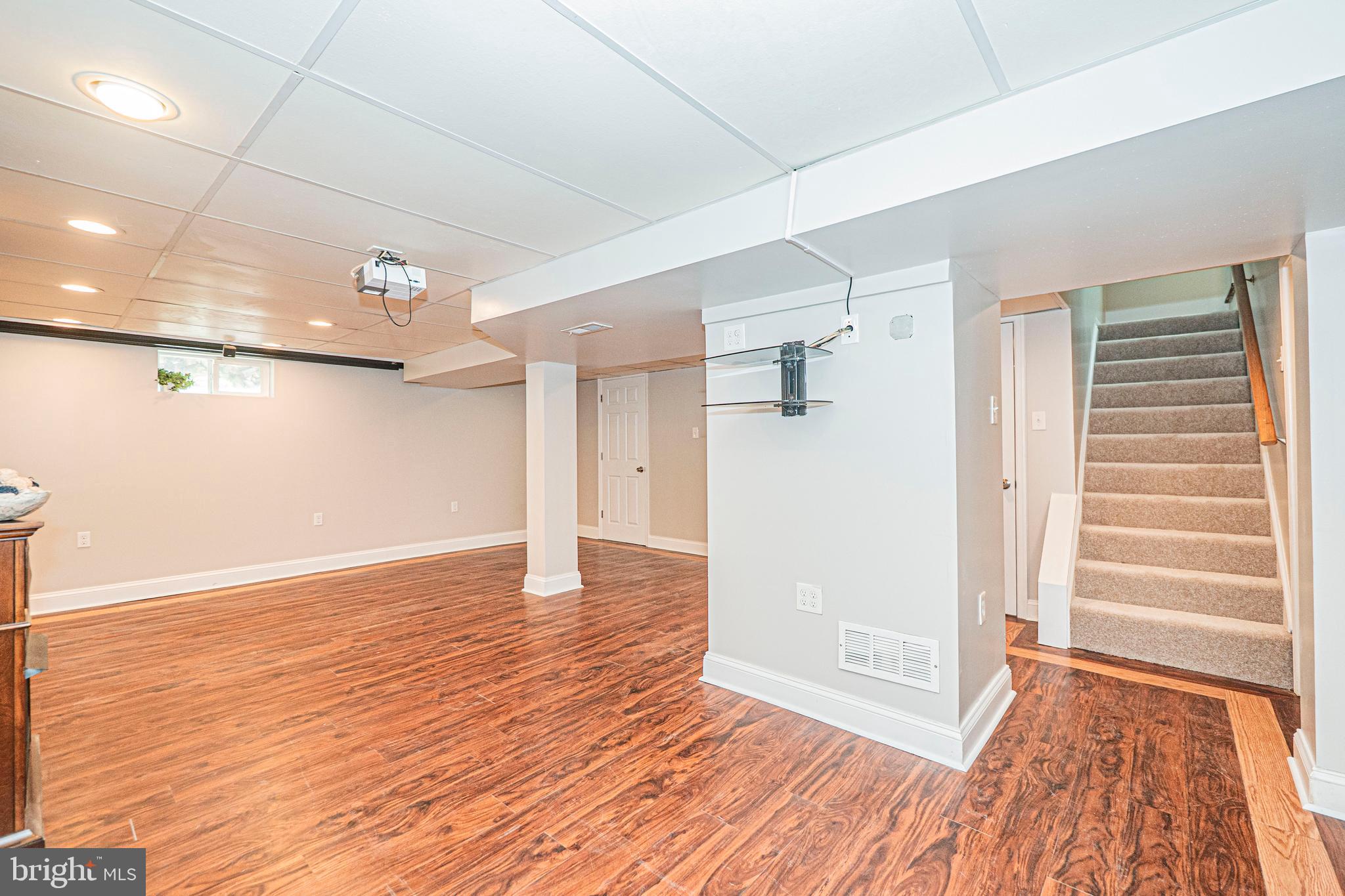 LINTHICUM HEIGHTS - Residential