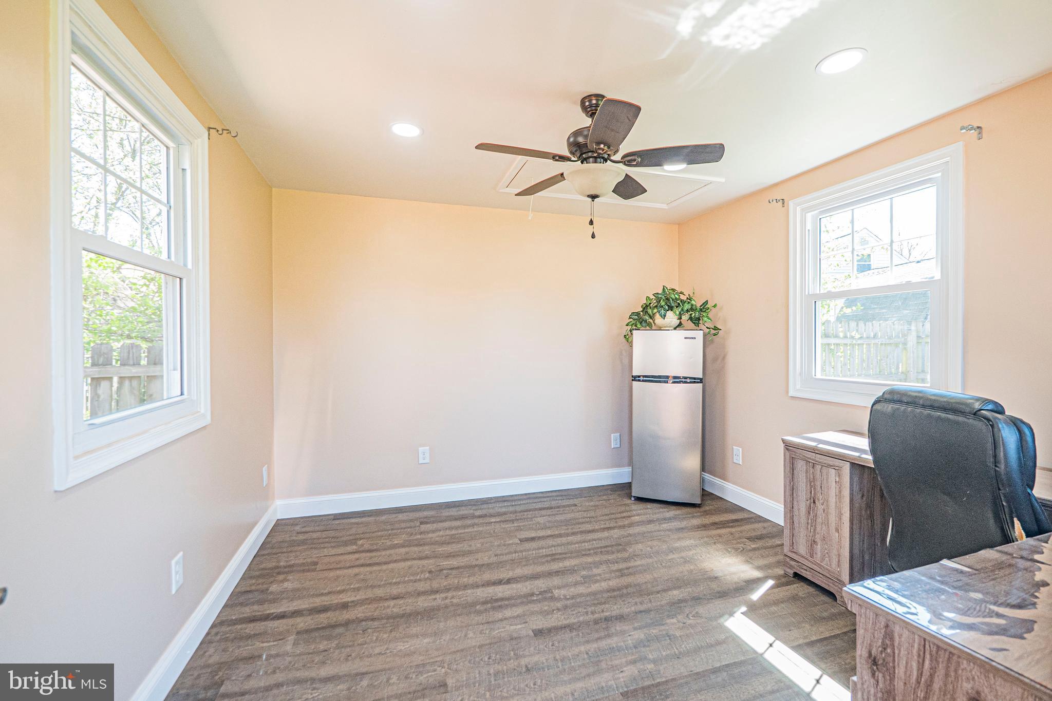 LINTHICUM HEIGHTS - Residential